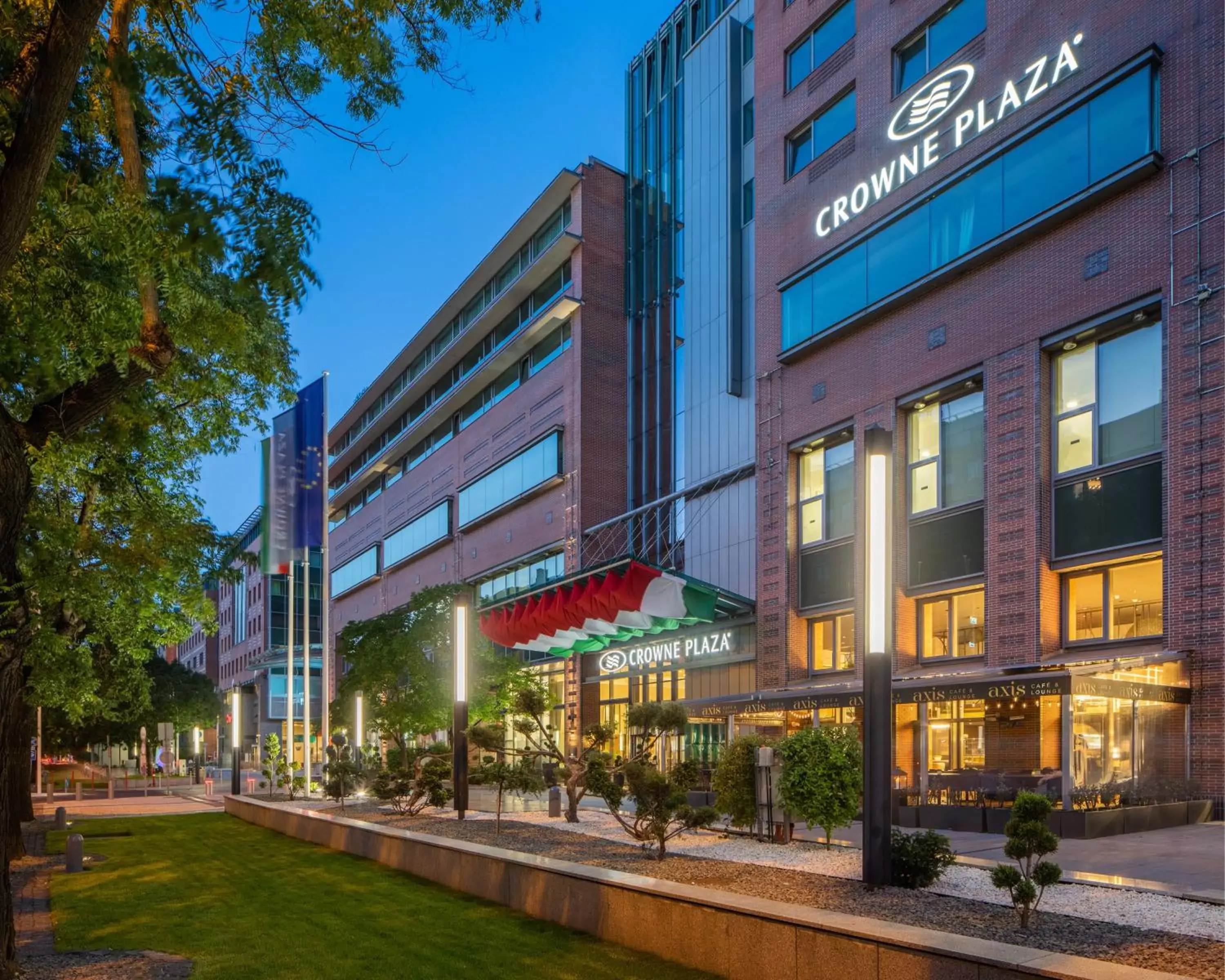 Property building in Crowne Plaza Budapest by IHG Property building in Crowne Plaza Budapest by IHG