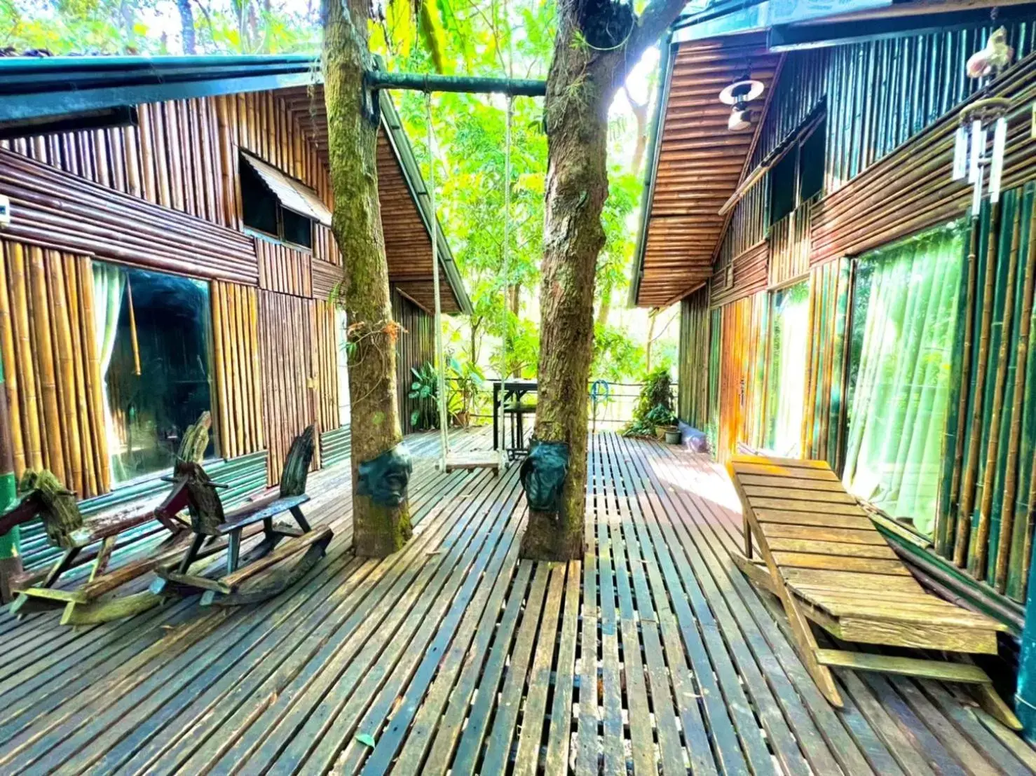 Patio in Khao Sok Tree House Resort