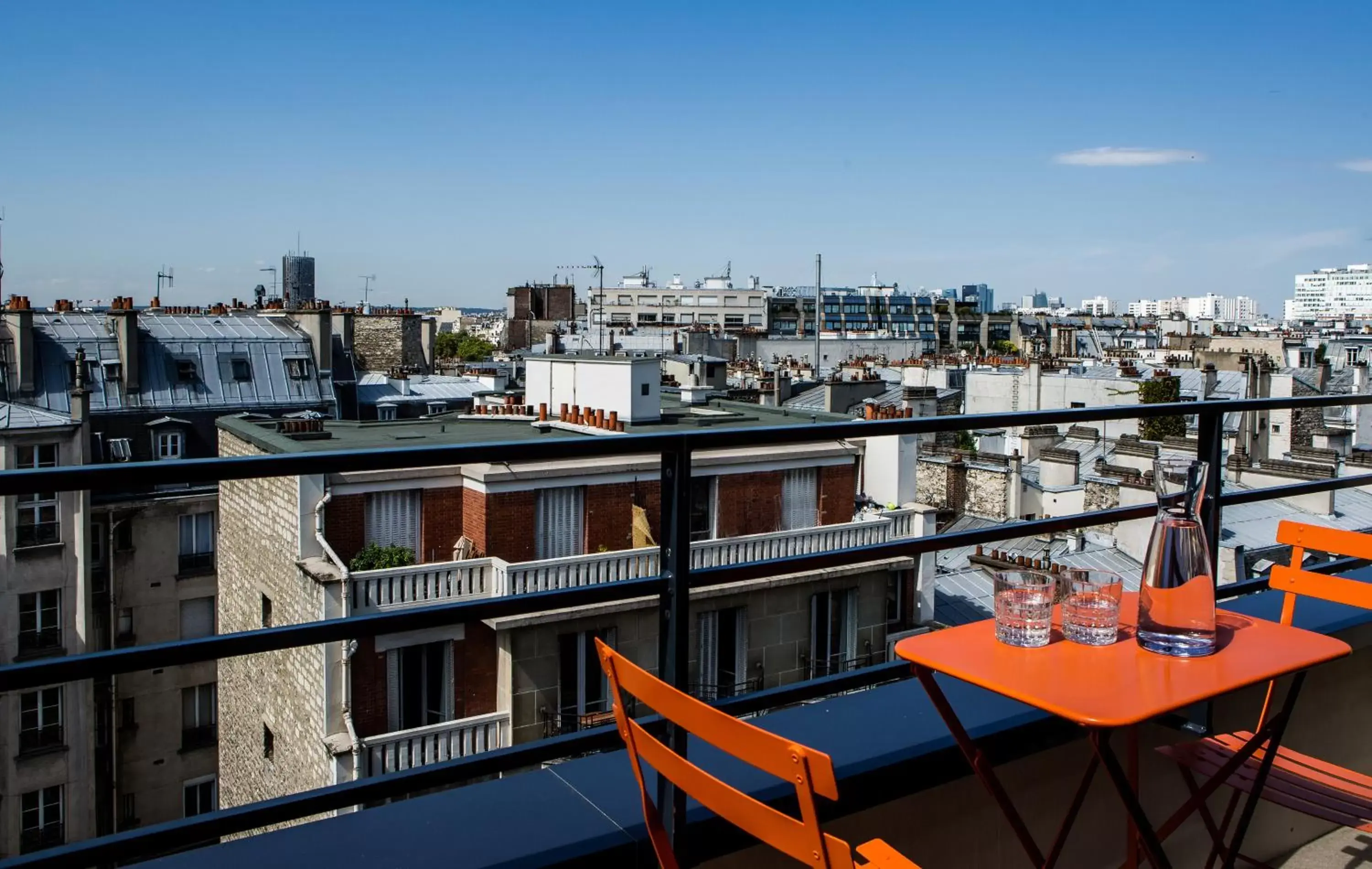 Balcony/Terrace in Mercure Paris 17 Batignolles