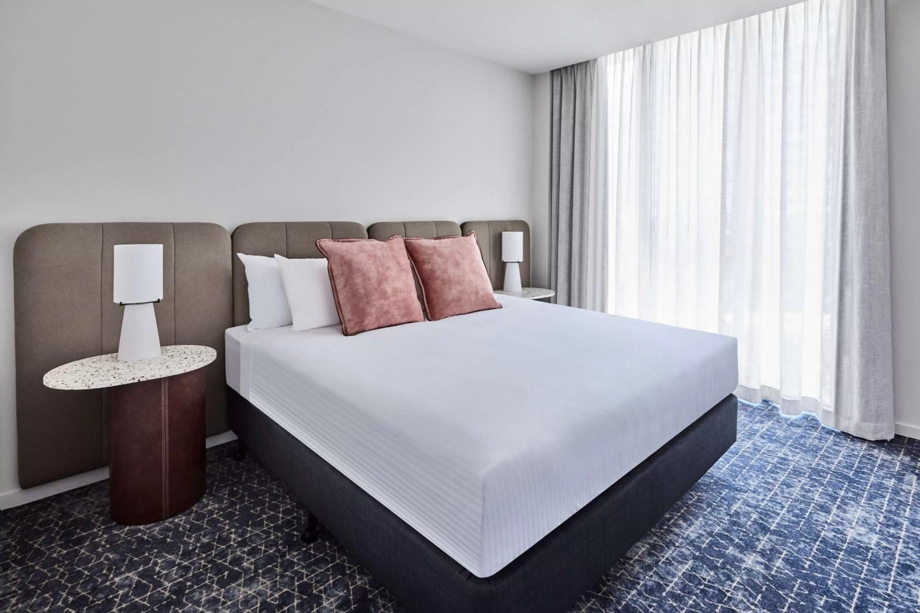 Photo of the whole room, Bed in Adina Apartment Hotel Melbourne Flinders Street