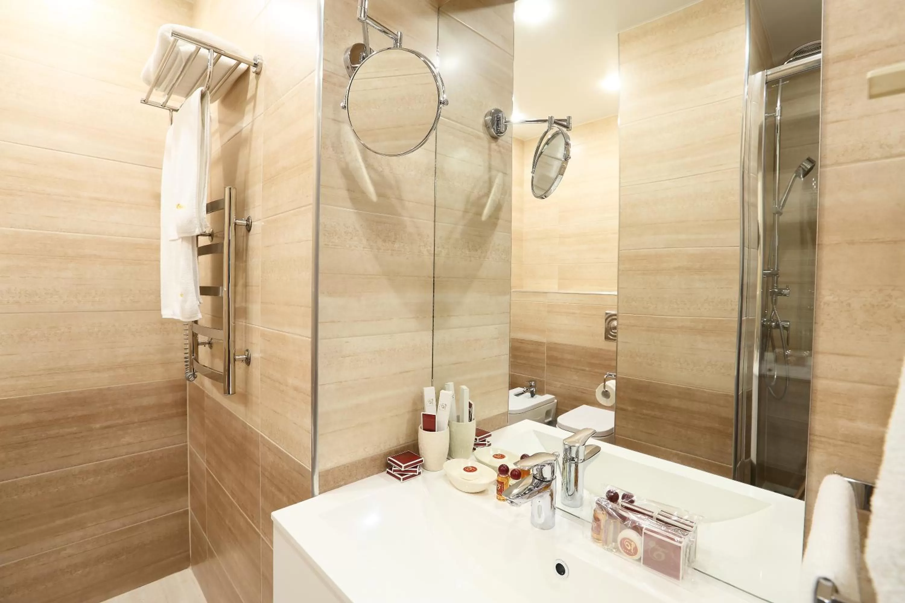 Bathroom in Oberig Hotel