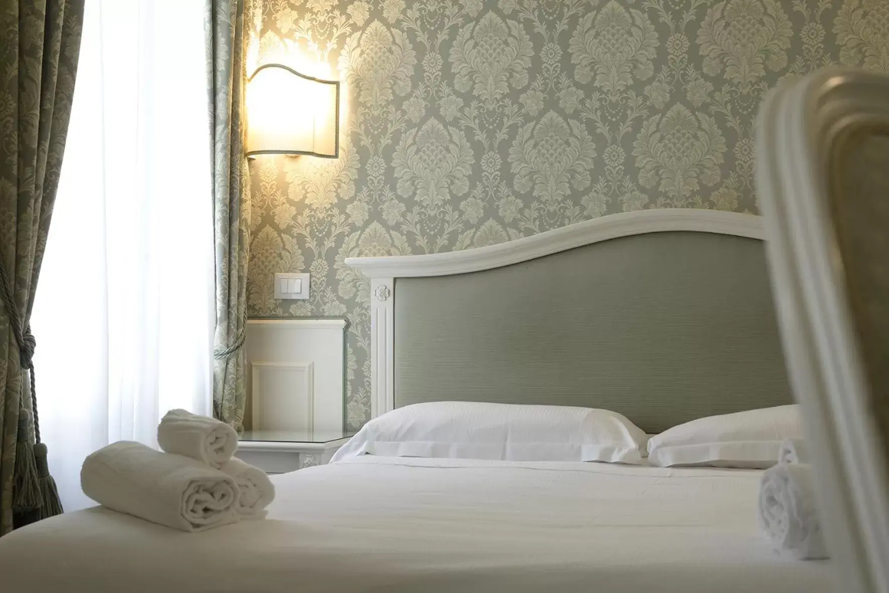 Bedroom, Bed in Corte Barozzi Venice Suites