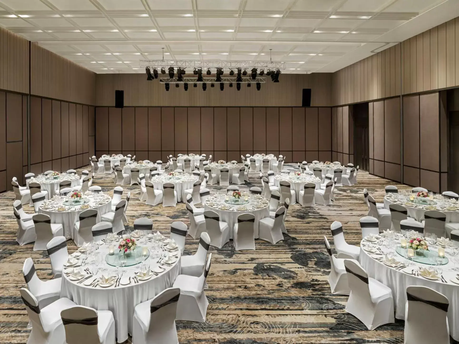 Meeting/conference room, Banquet Facilities in Crowne Plaza Phu Quoc Starbay, an IHG Hotel