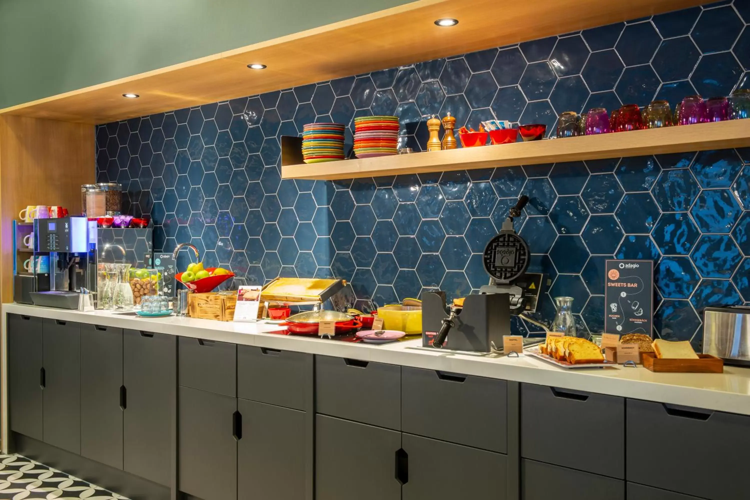 Breakfast in Aparthotel Adagio Berlin Kurfürstendamm Breakfast in Aparthotel Adagio Berlin Kurfürstendamm