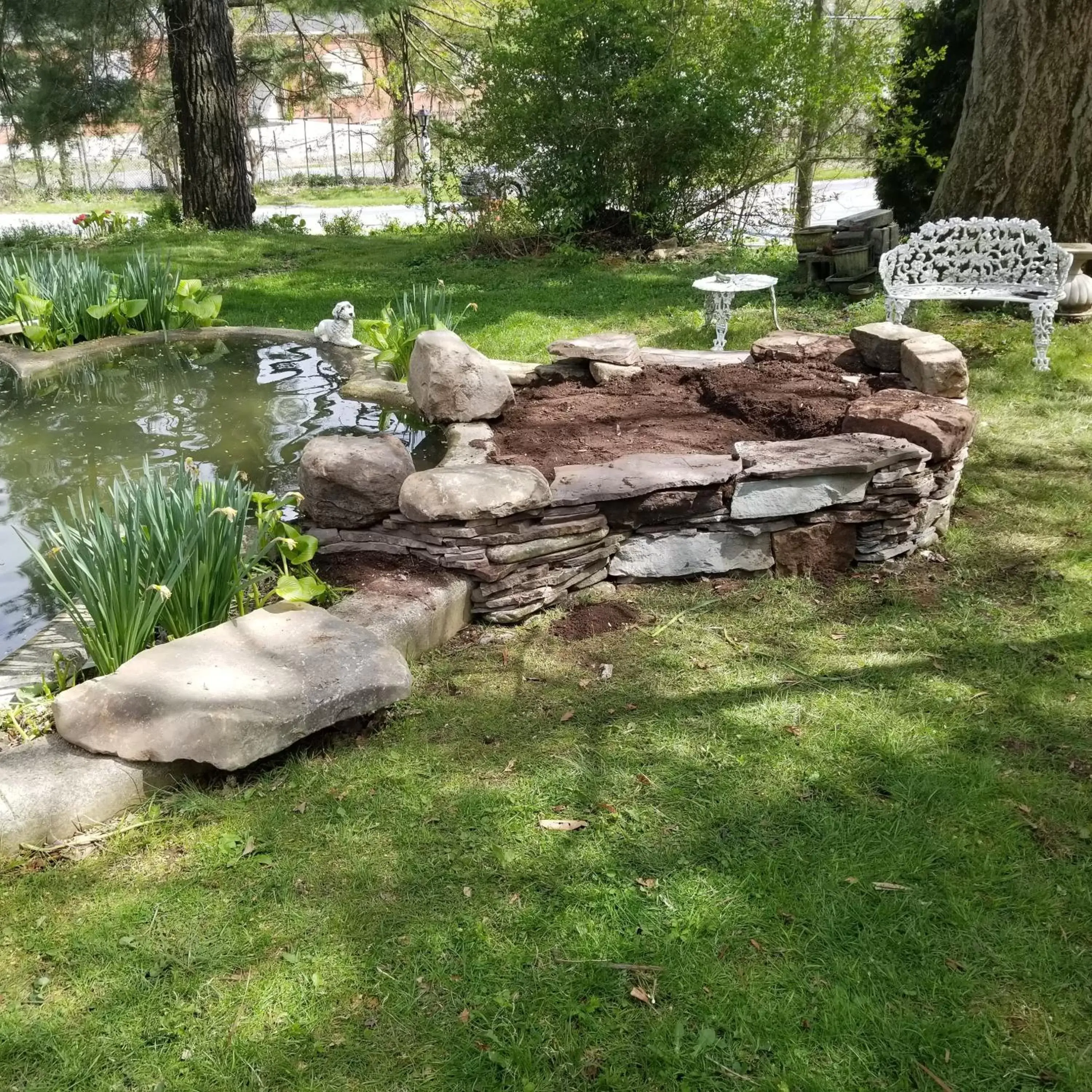 Property building, Garden in The Emig Mansion