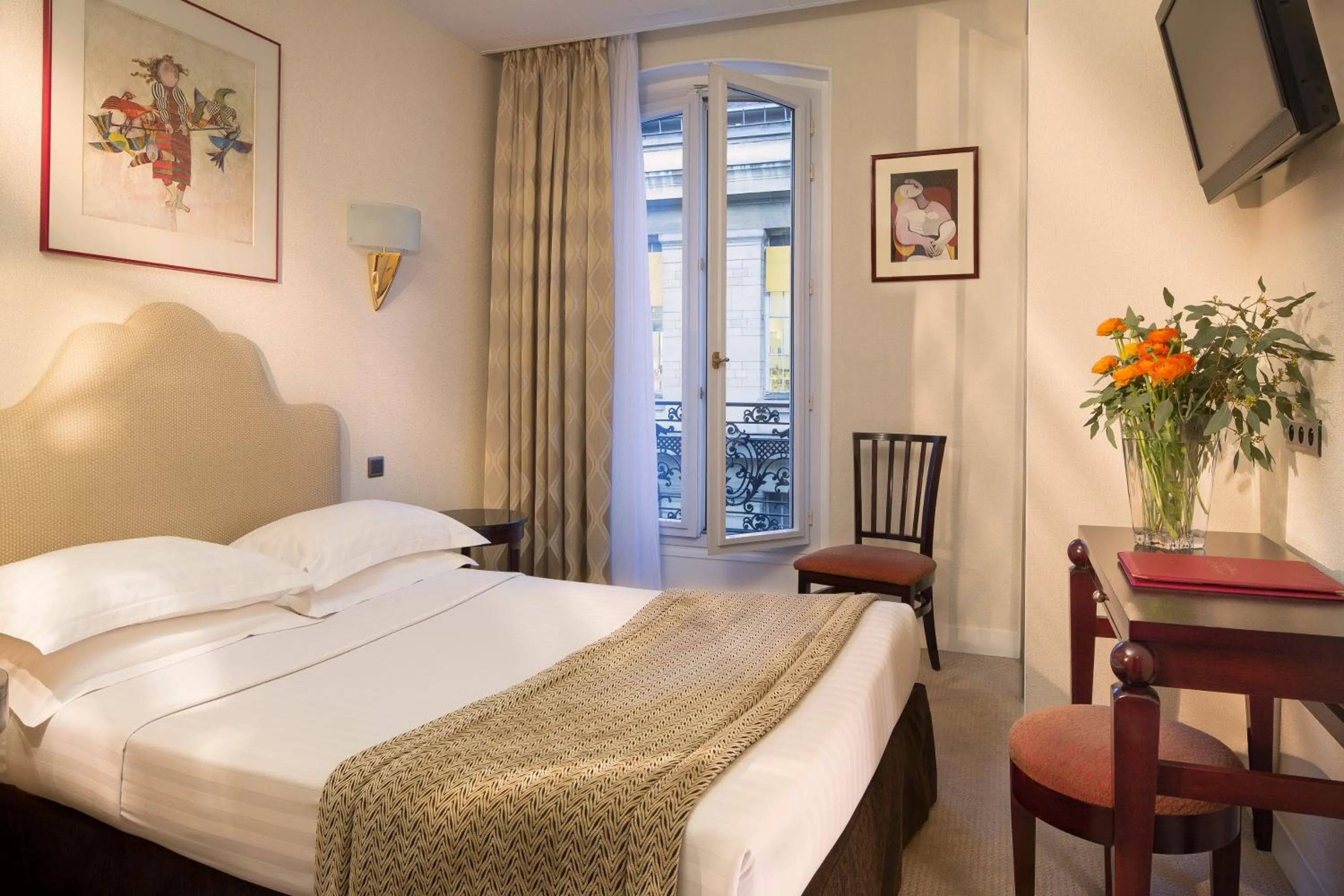 Day, Bed in Hôtel Delavigne