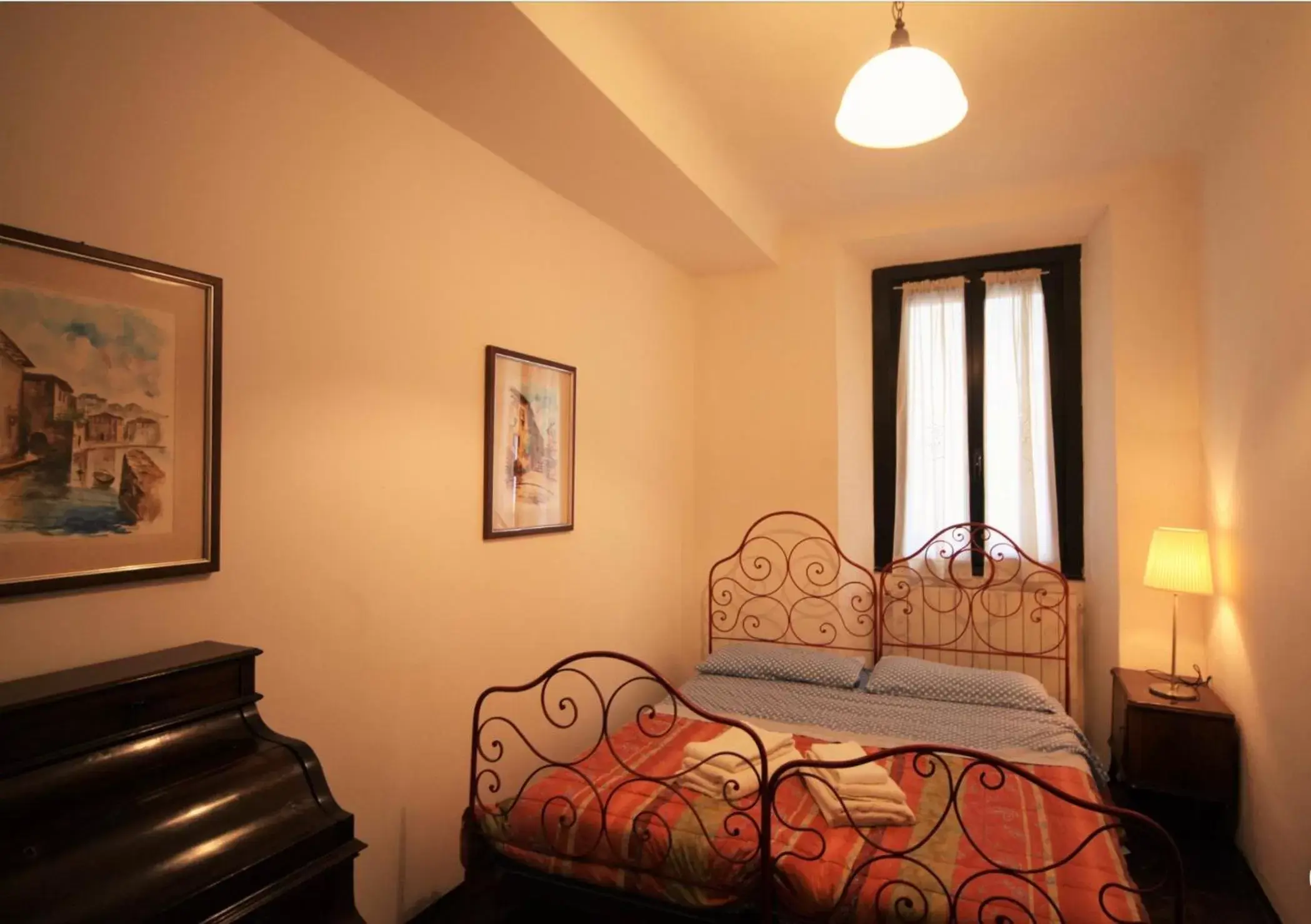 Bed in Antica Corte Milanese