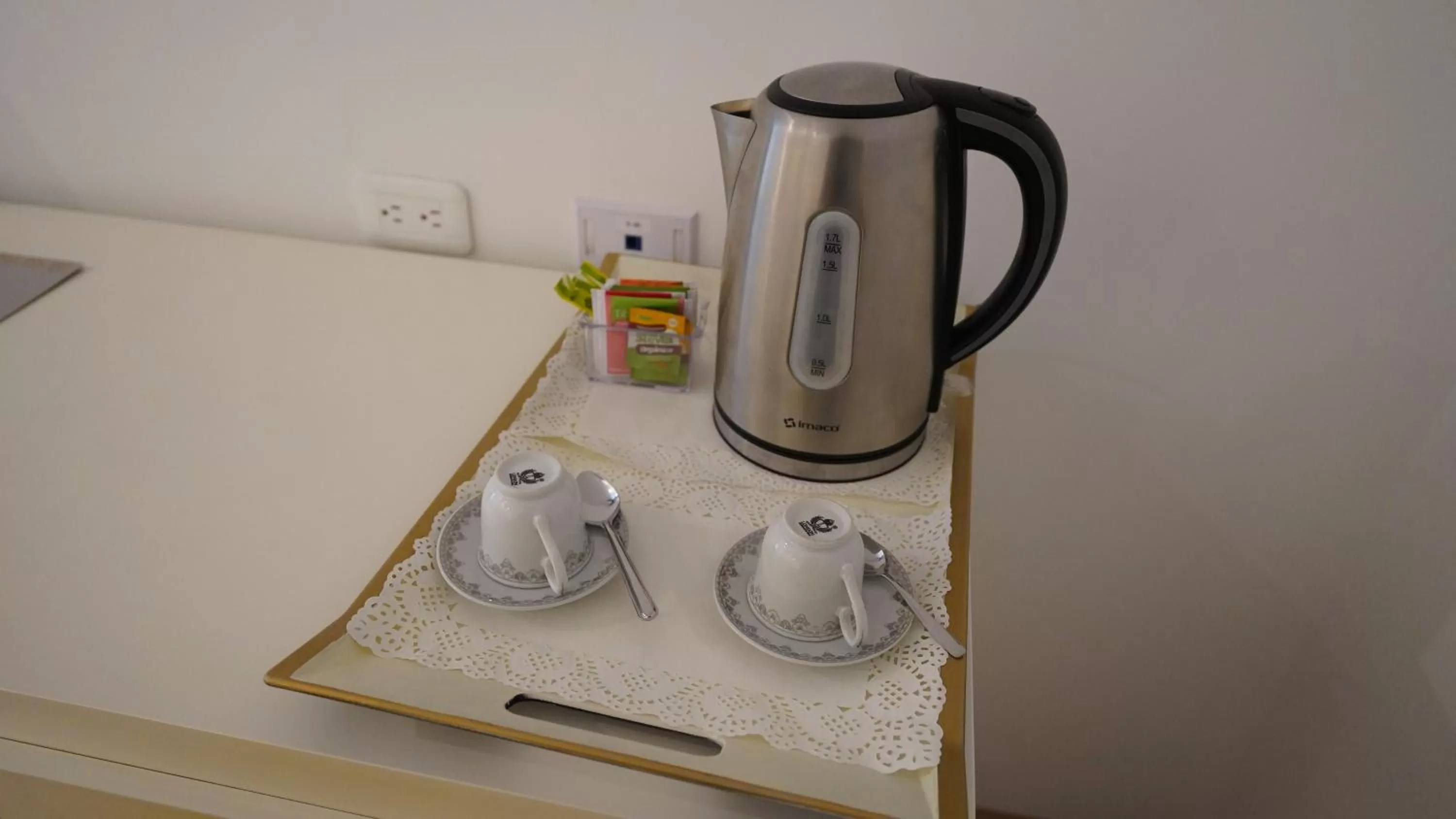 Coffee/tea facilities in Adamas House Hotel Boutique