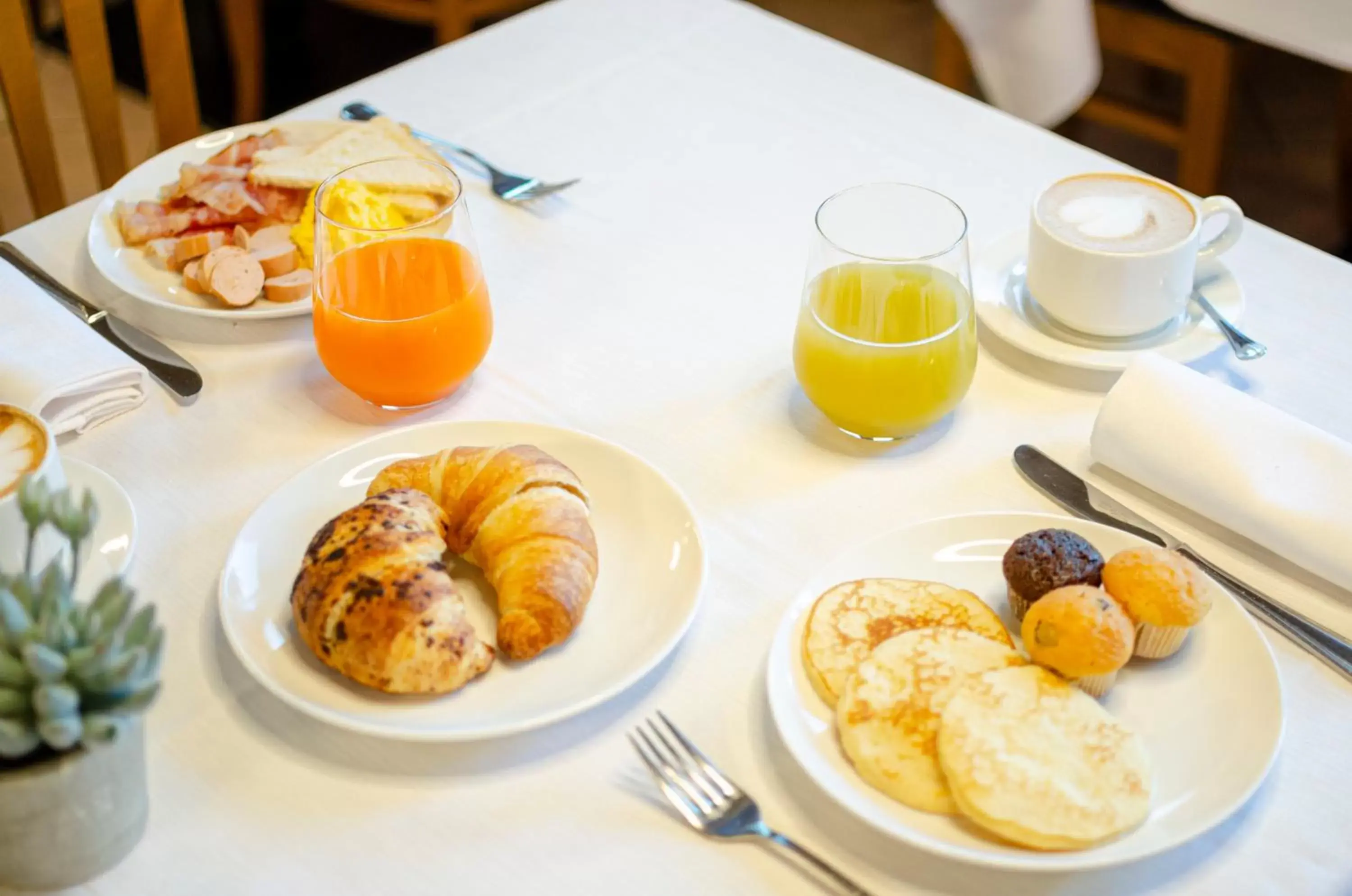 Breakfast in Suàn Hotel