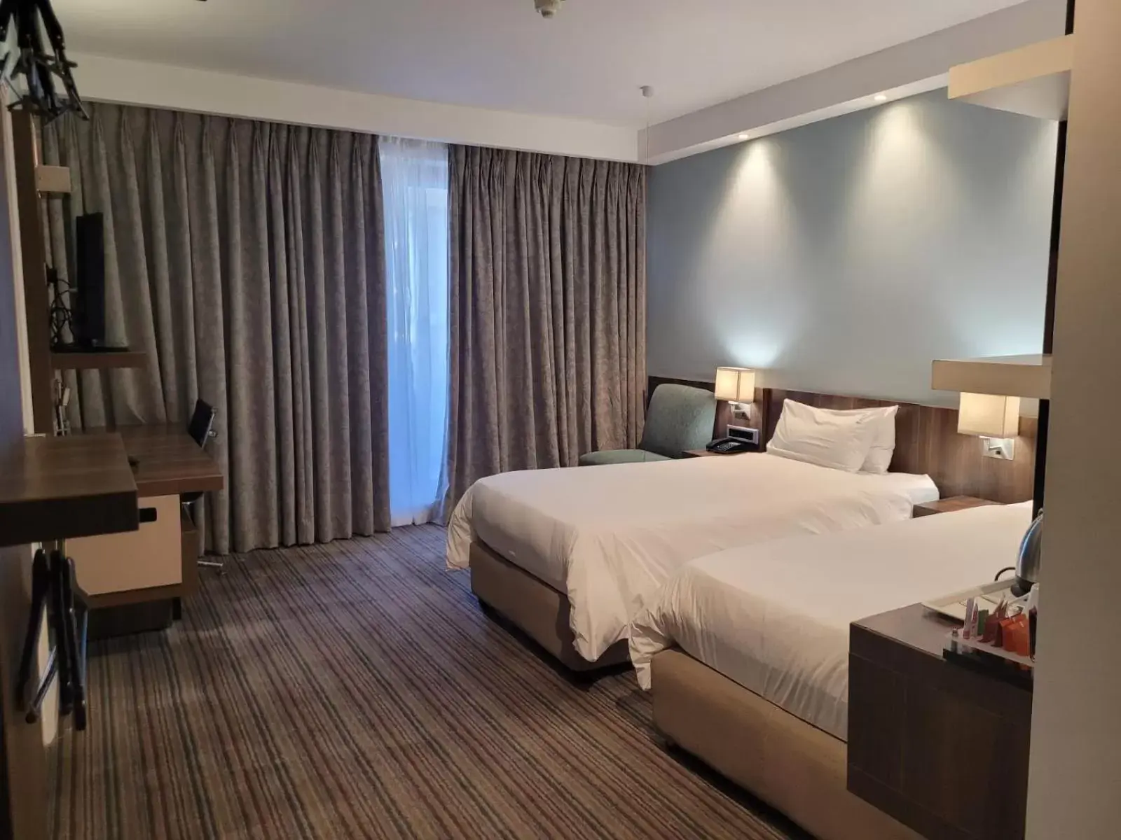 Bed in Holiday Inn Express Durban - Umhlanga, an IHG Hotel