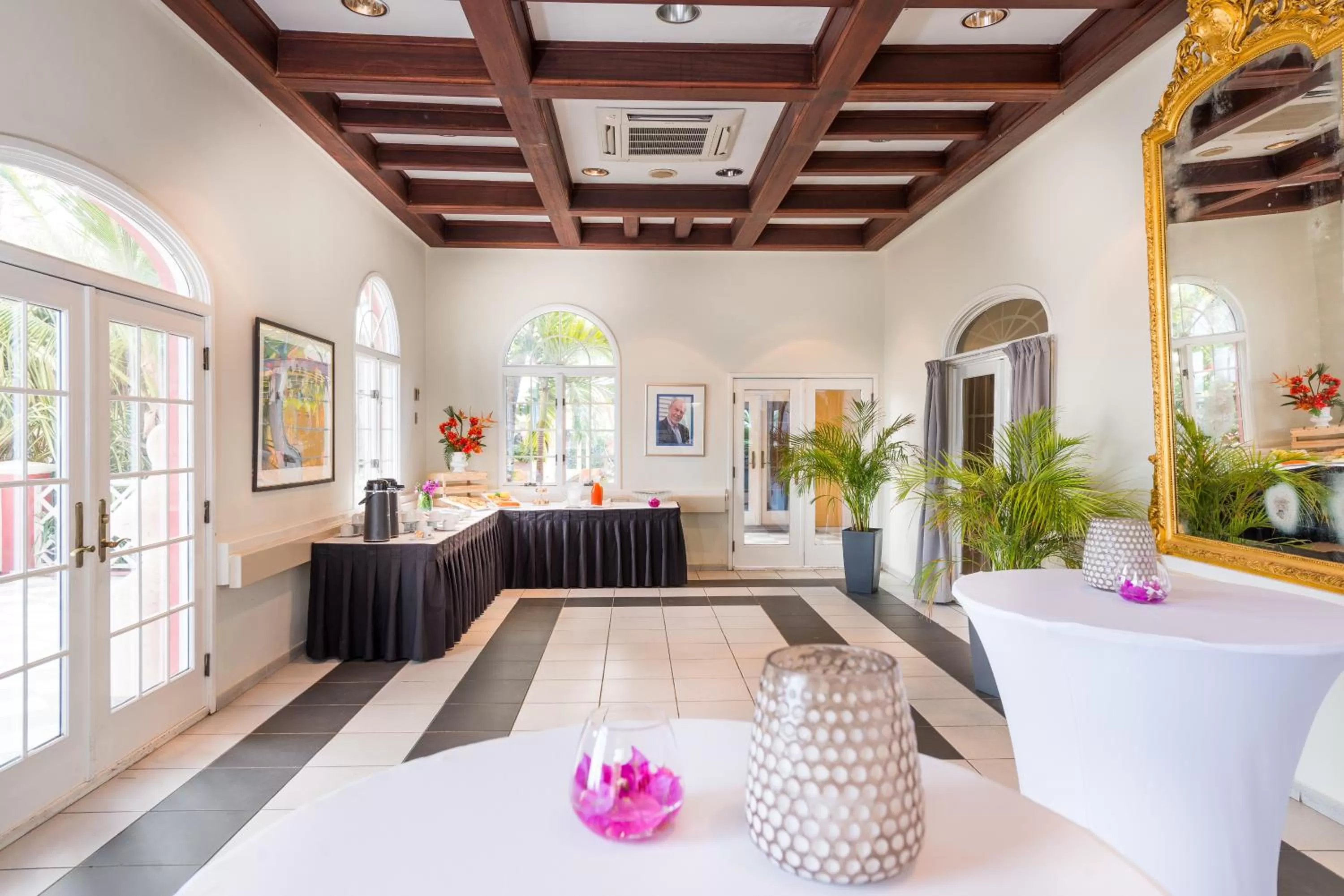 Meeting/conference room in Curacao Avila Beach Hotel