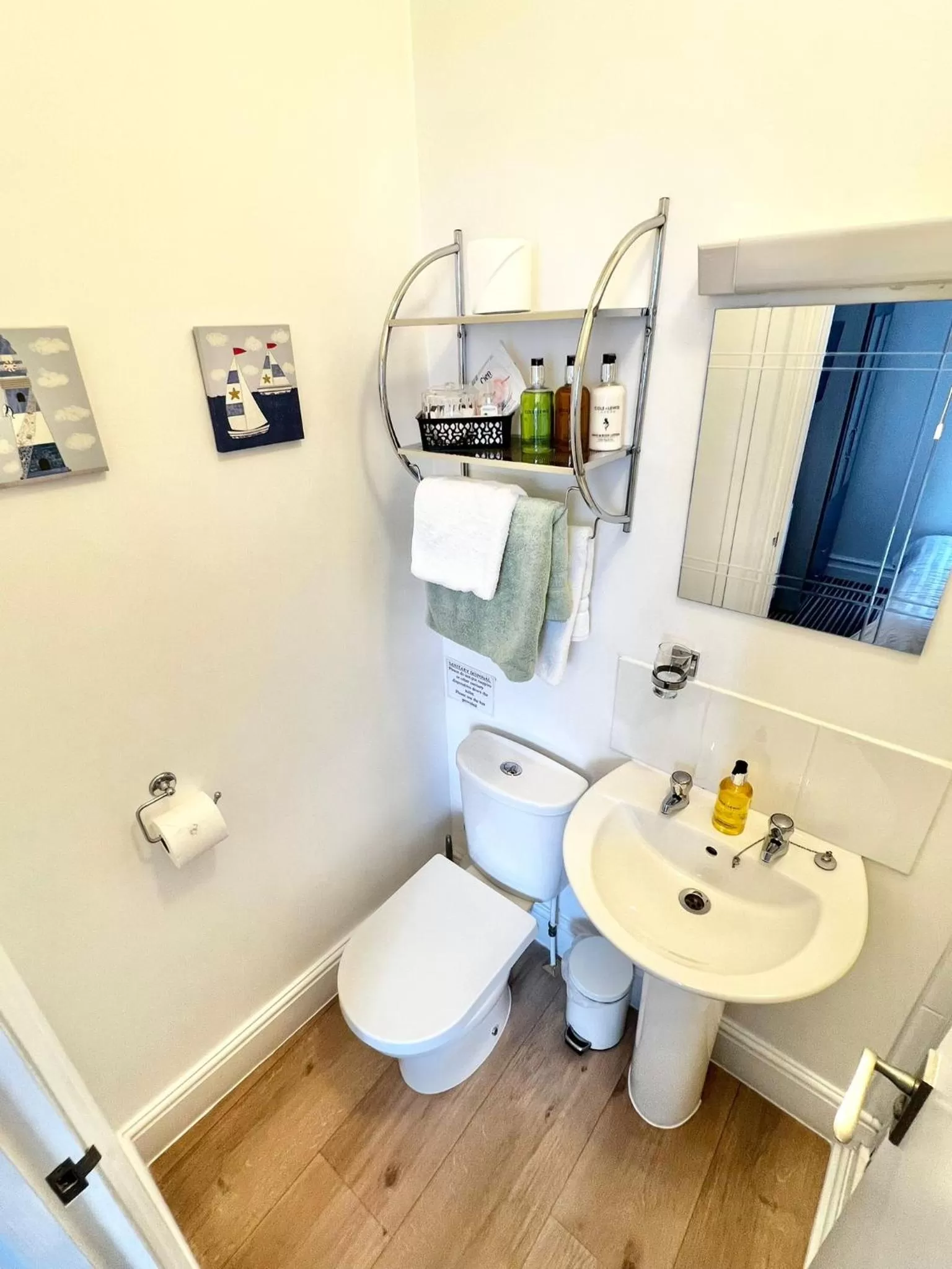 Bathroom in Belle Dene Guest House