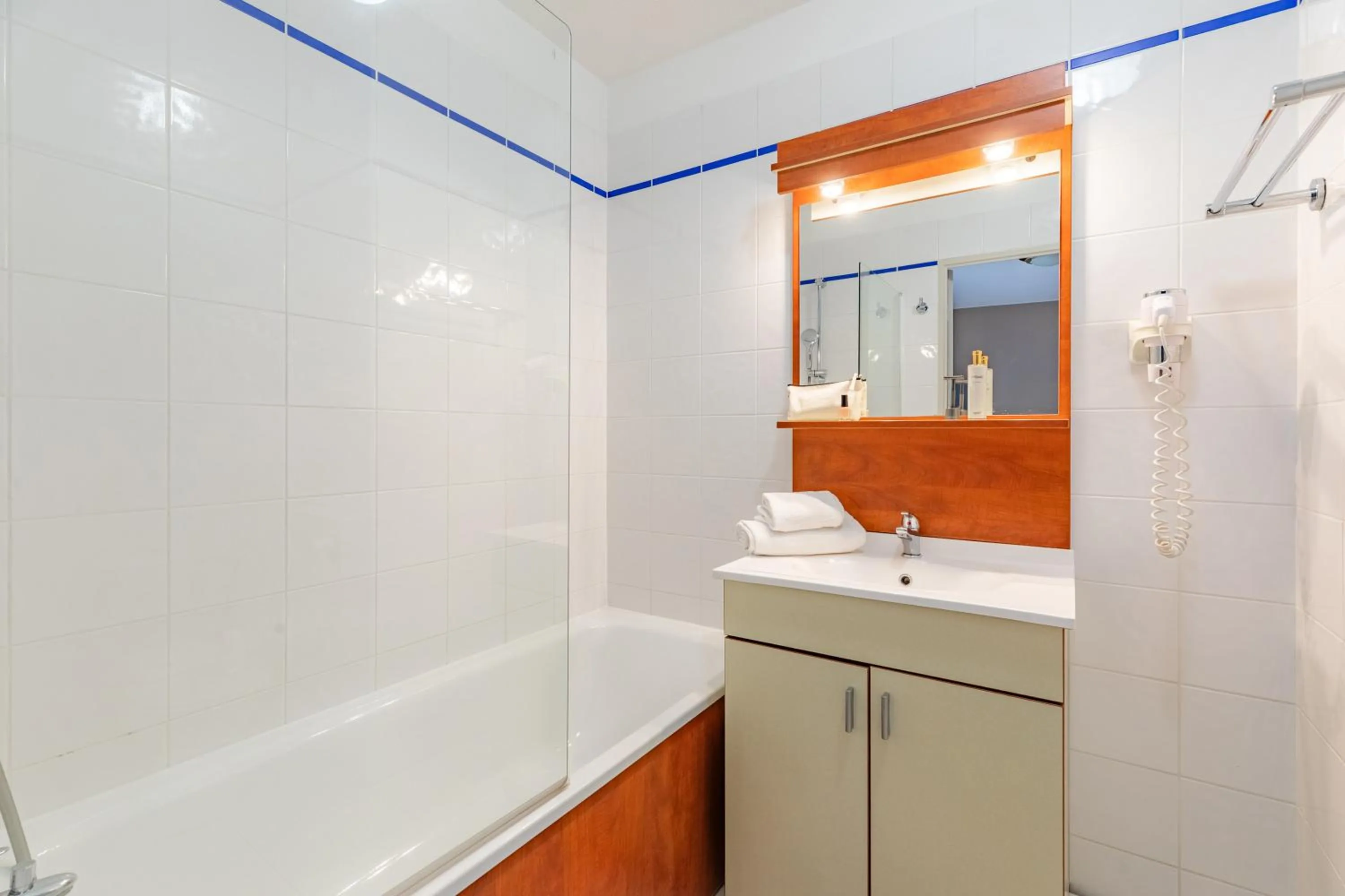 Bathroom in Appart'City Classic Limoges