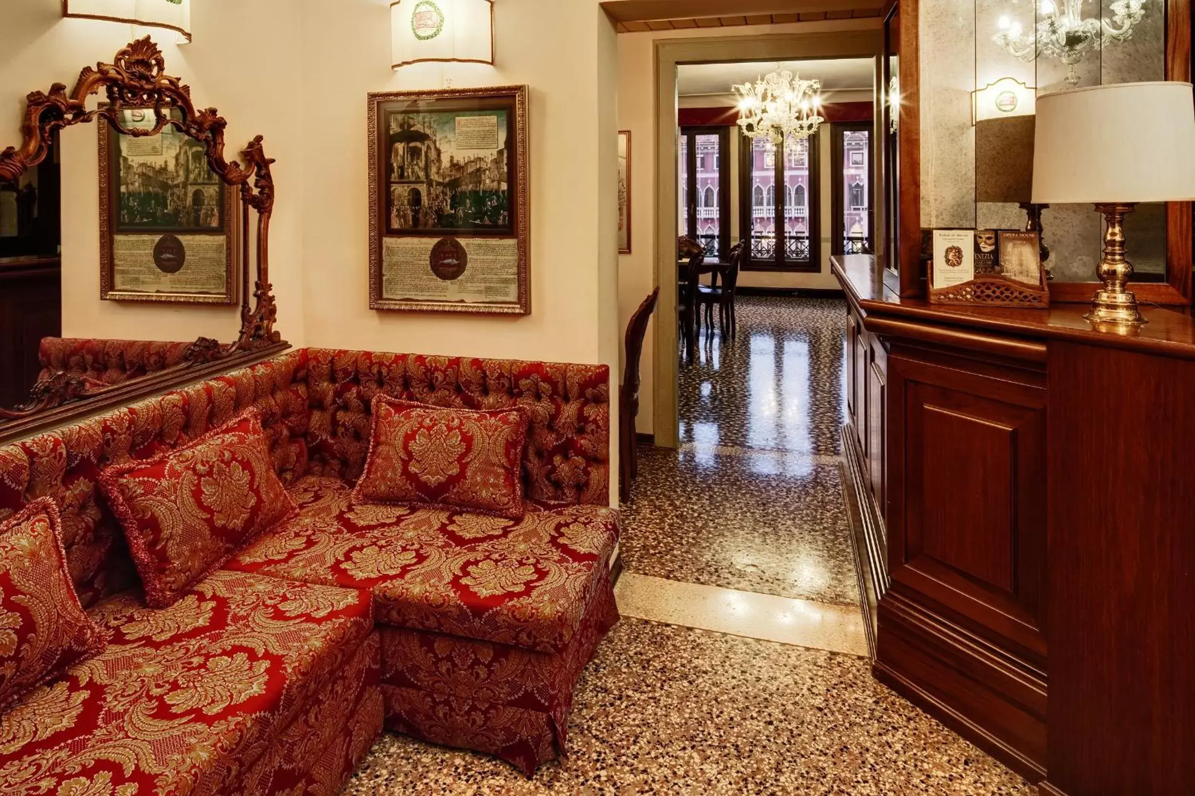 Lobby or reception, Lobby/Reception in Antica Locanda Sturion Residenza d'Epoca