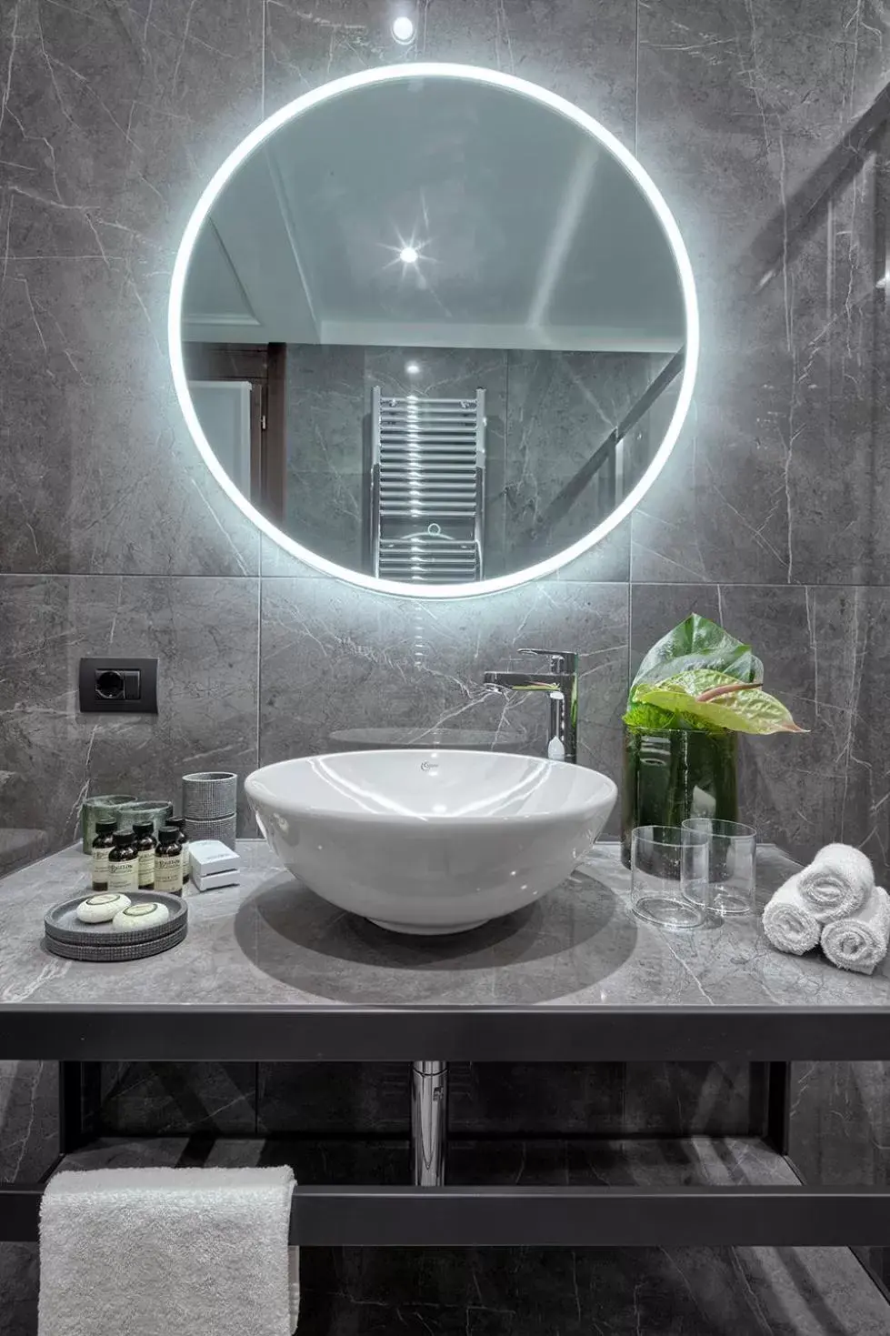 Bathroom in Hotel American-Dinesen