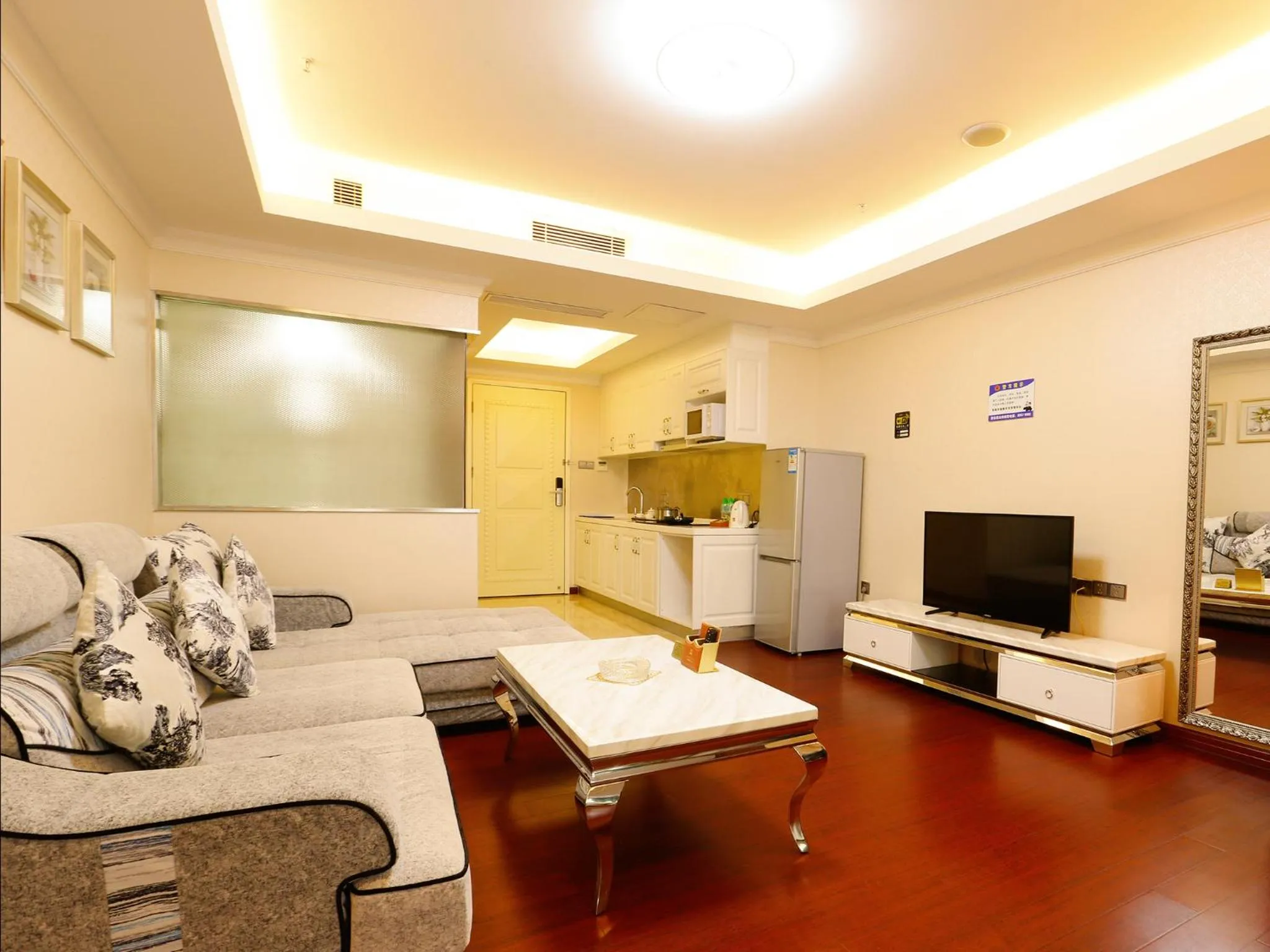 Living room in Guangzhou Pengman Apartment Zhengjia Huanshi Branch