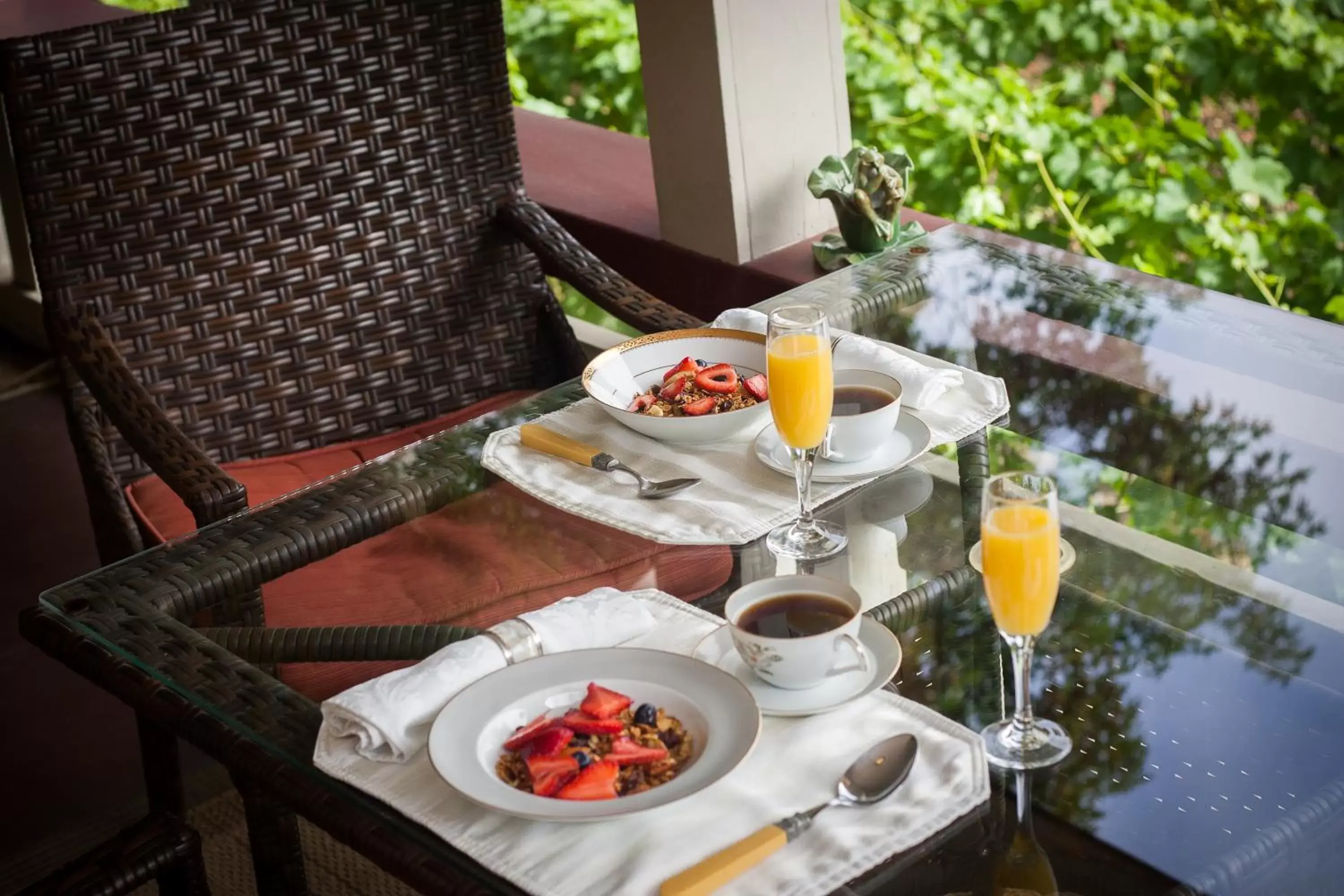 Balcony/Terrace, Breakfast in Craftsman Inn