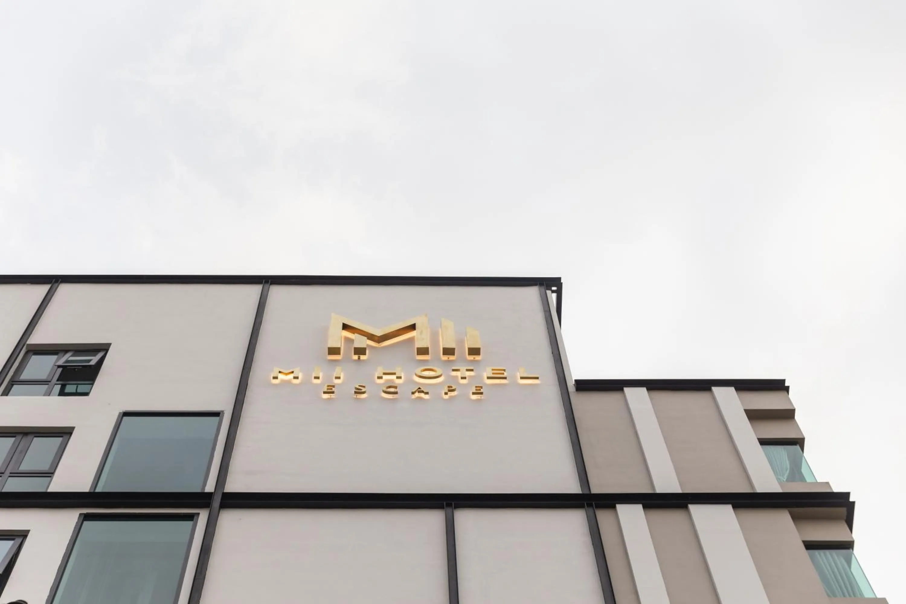 Property building in Mii Hotel Srinakarin