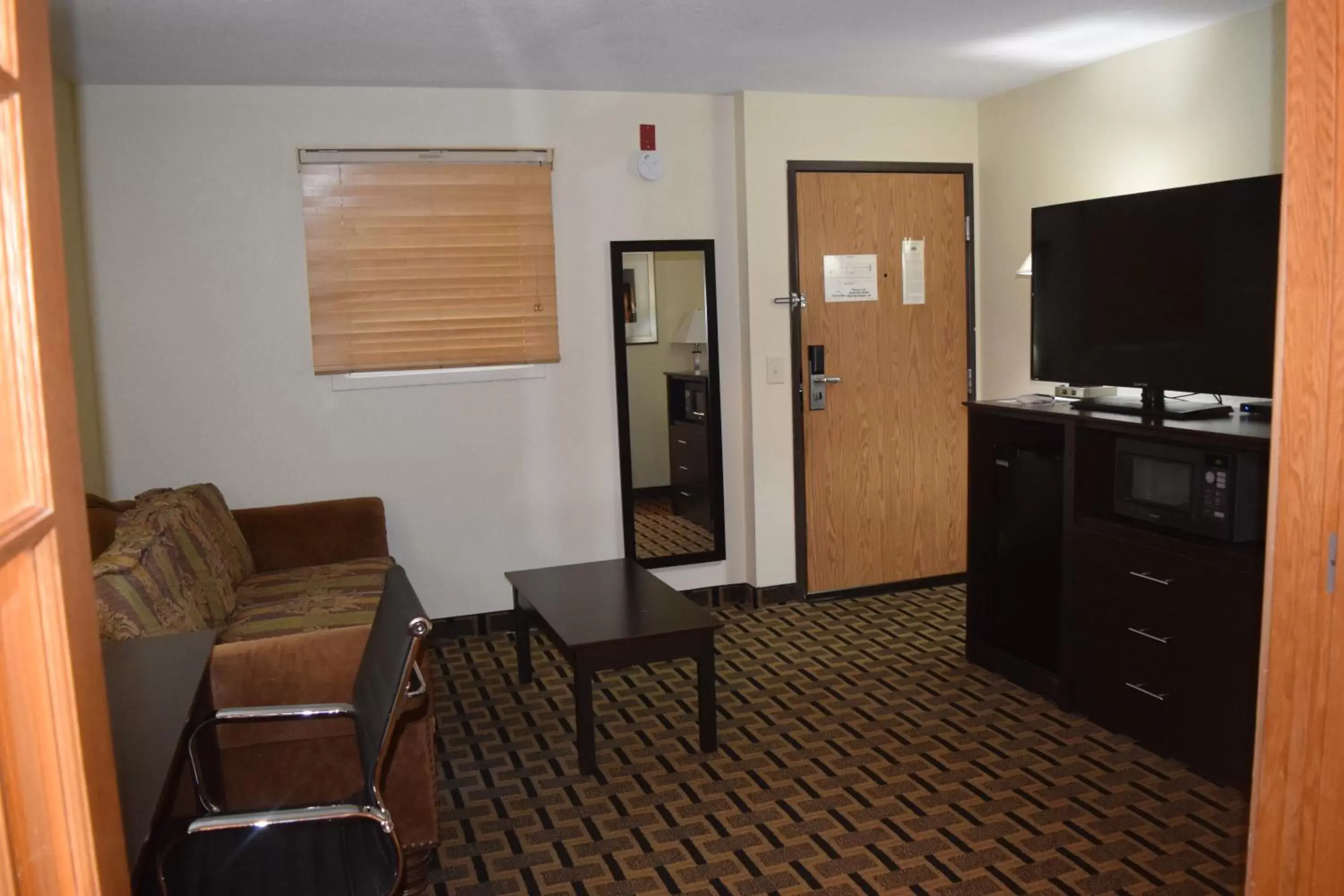 TV/Entertainment Center in AmericInn by Wyndham West Burlington