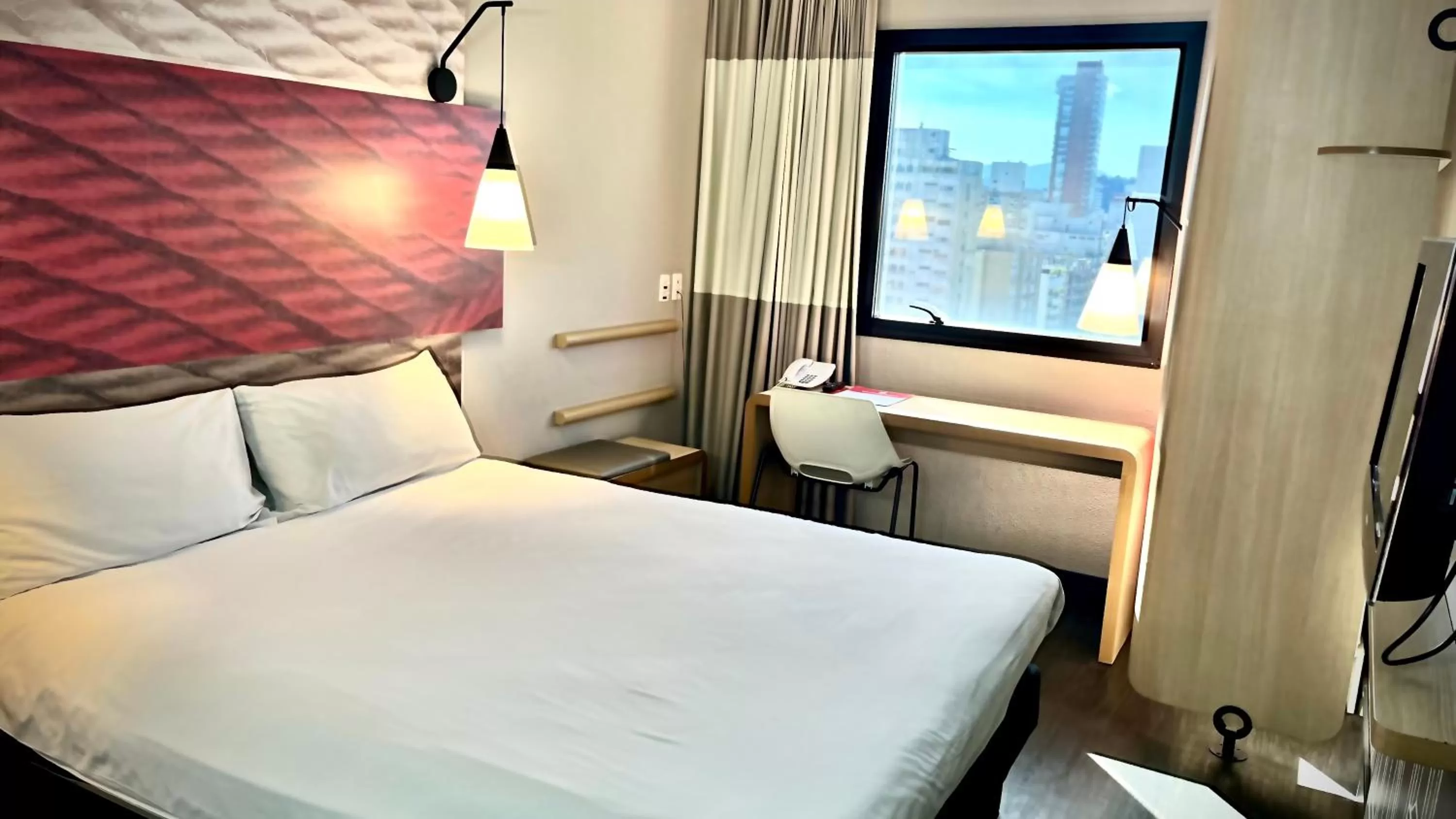 Bedroom, Bed in ibis Santos Gonzaga Praia