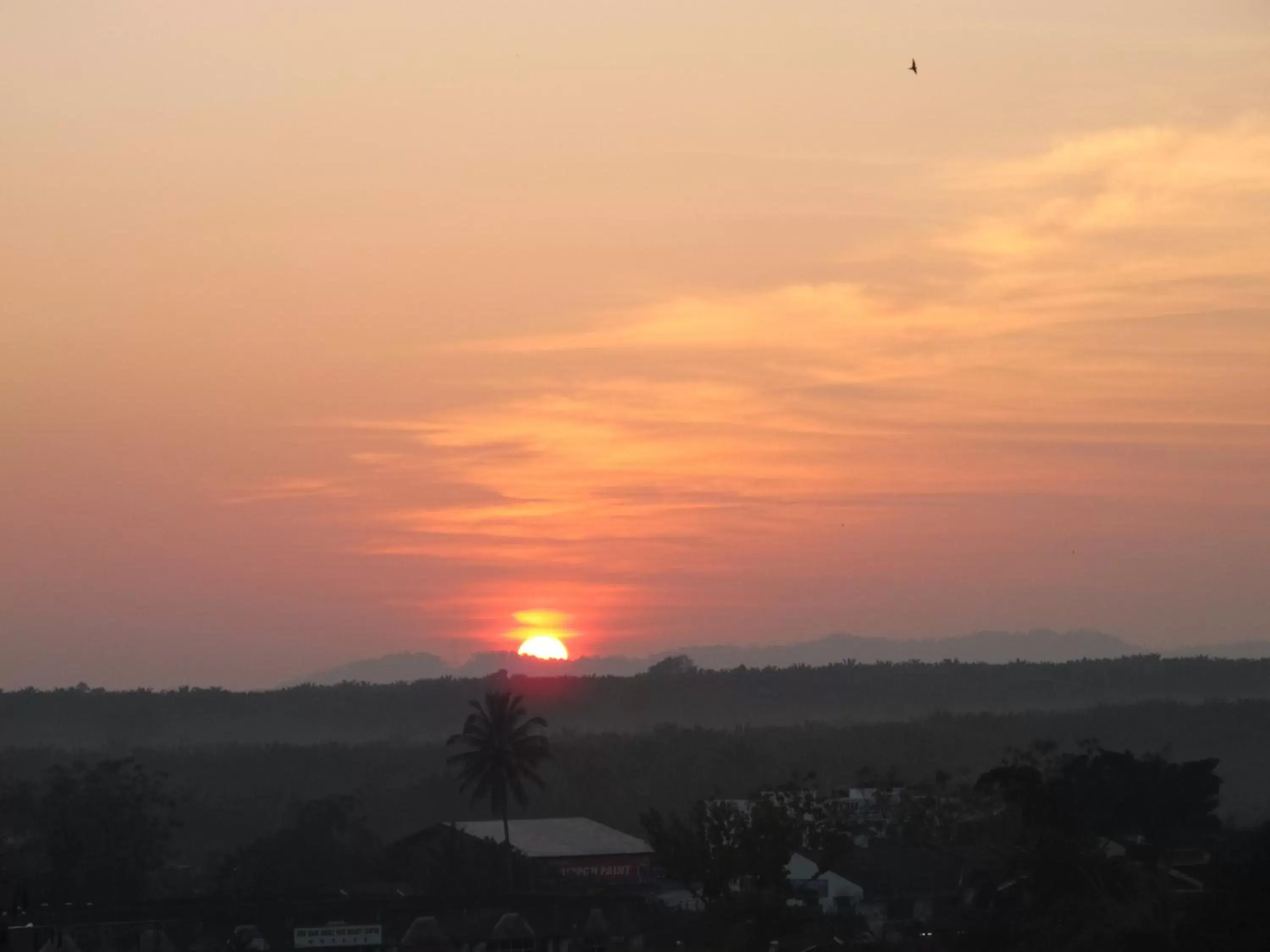 Sunrise/Sunset in HOTEL SUKARAMAI