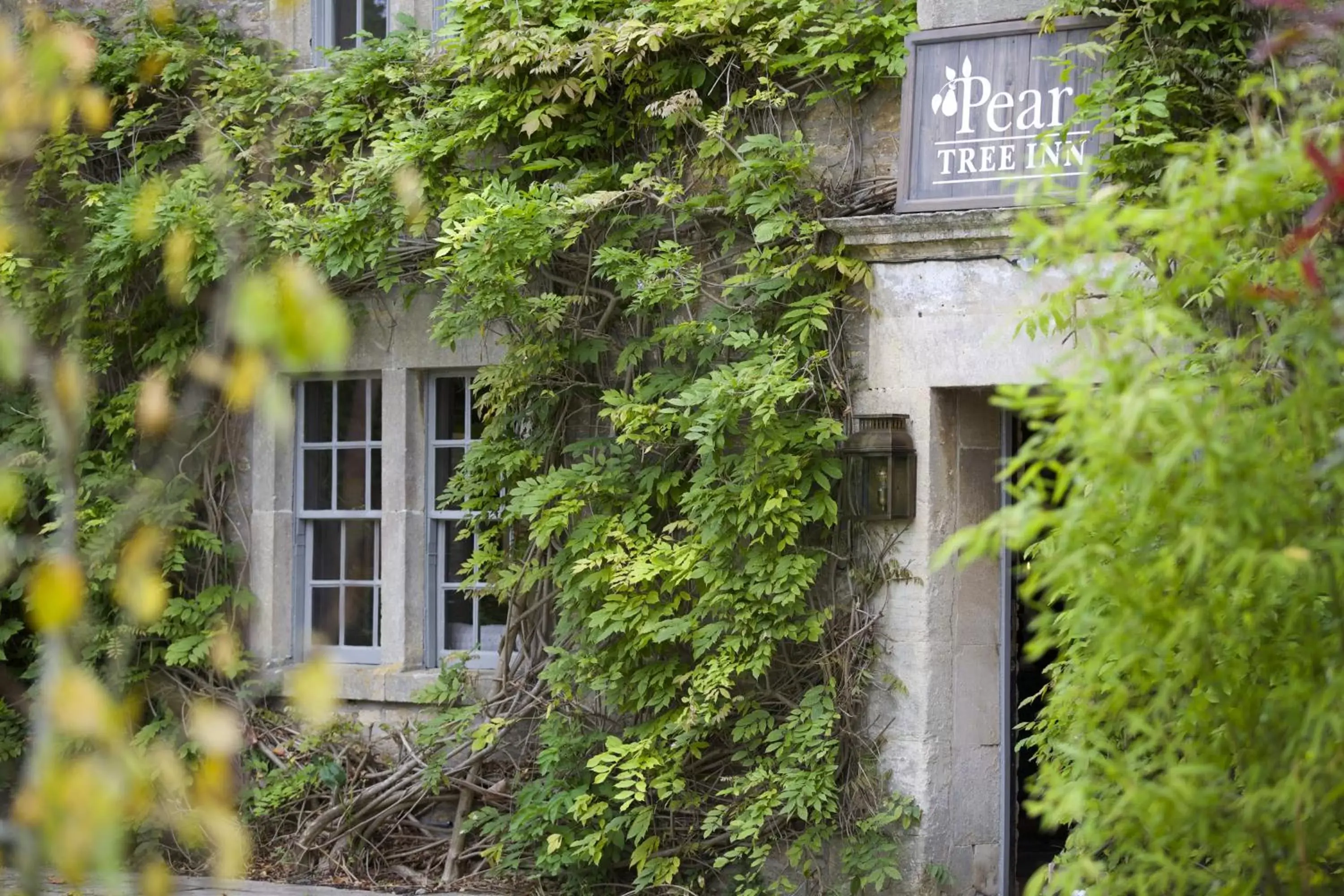 Facade/entrance, Property Building in Pear Tree Inn Whitley