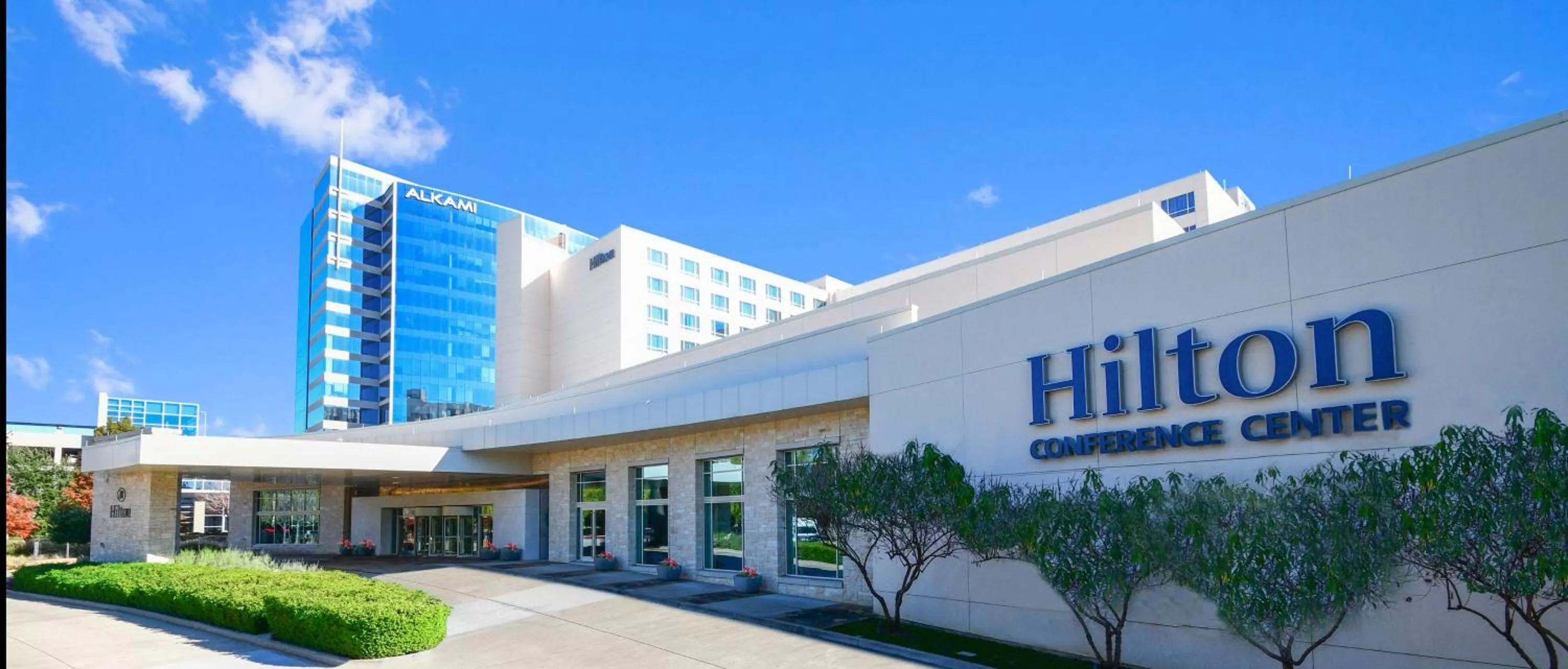 Property building in Hilton Dallas/Plano Granite Park