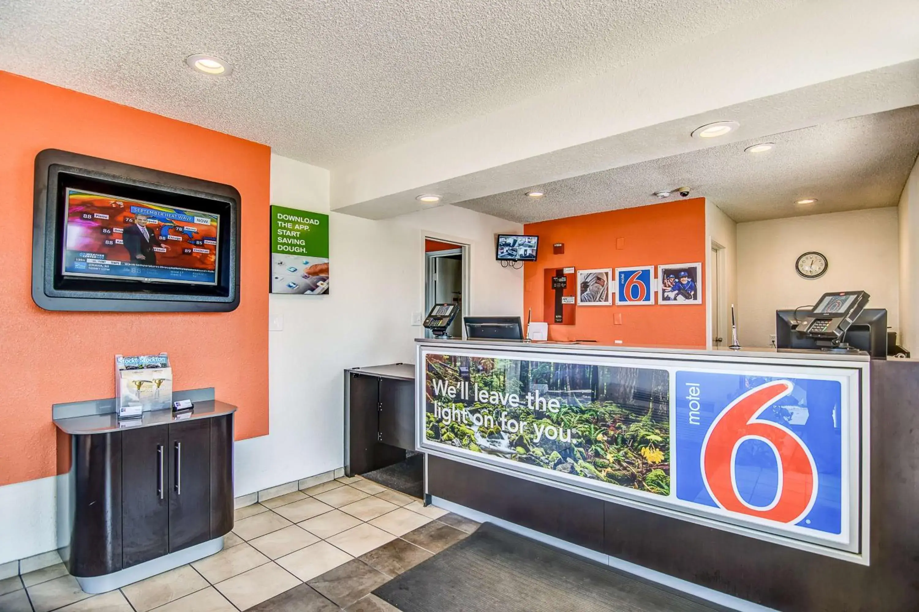 Property logo or sign, Lobby/Reception in Motel 6-Stockton, CA - Charter Way West