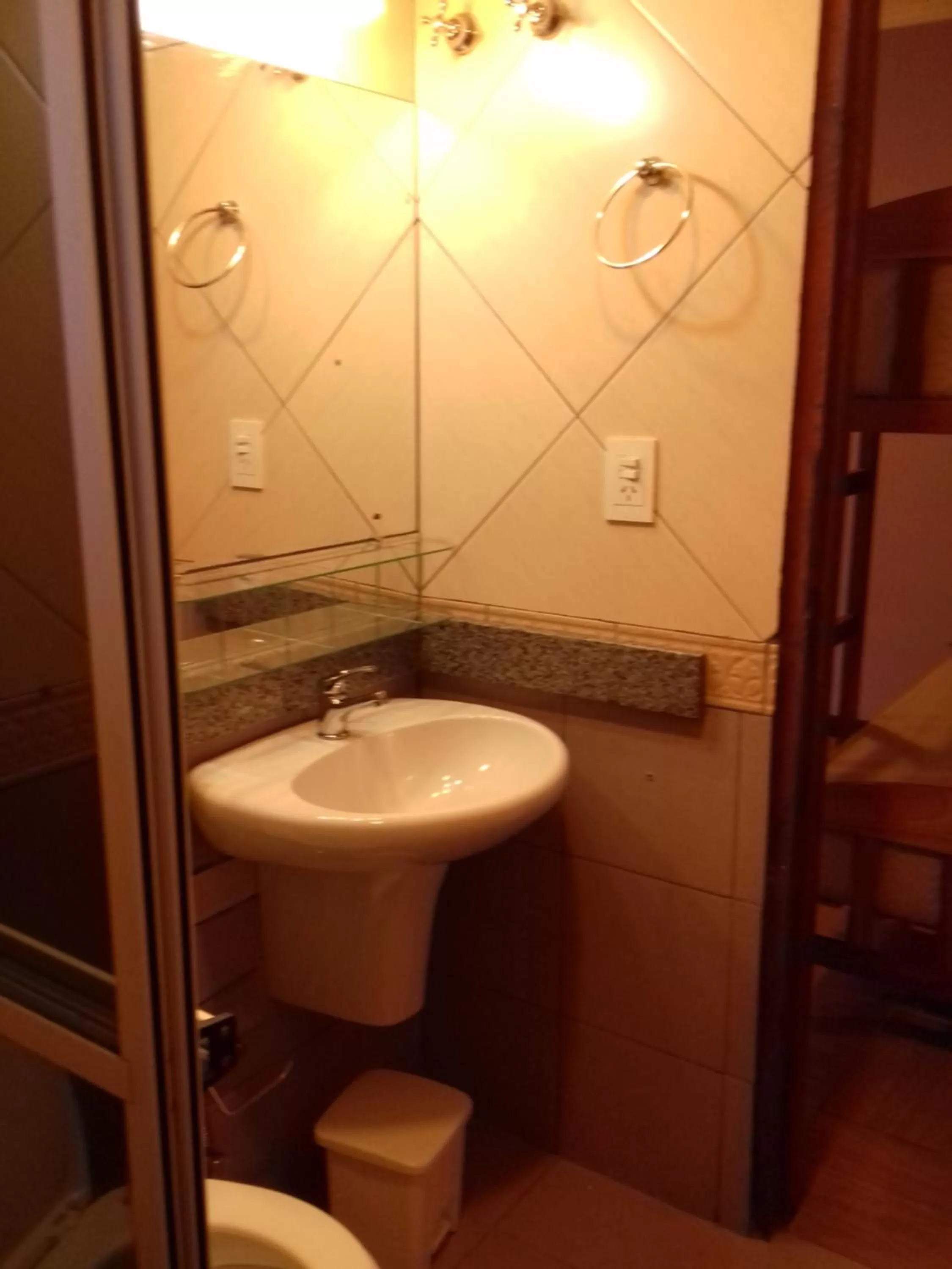 Bathroom in La Cautiva Iguazú Hotel