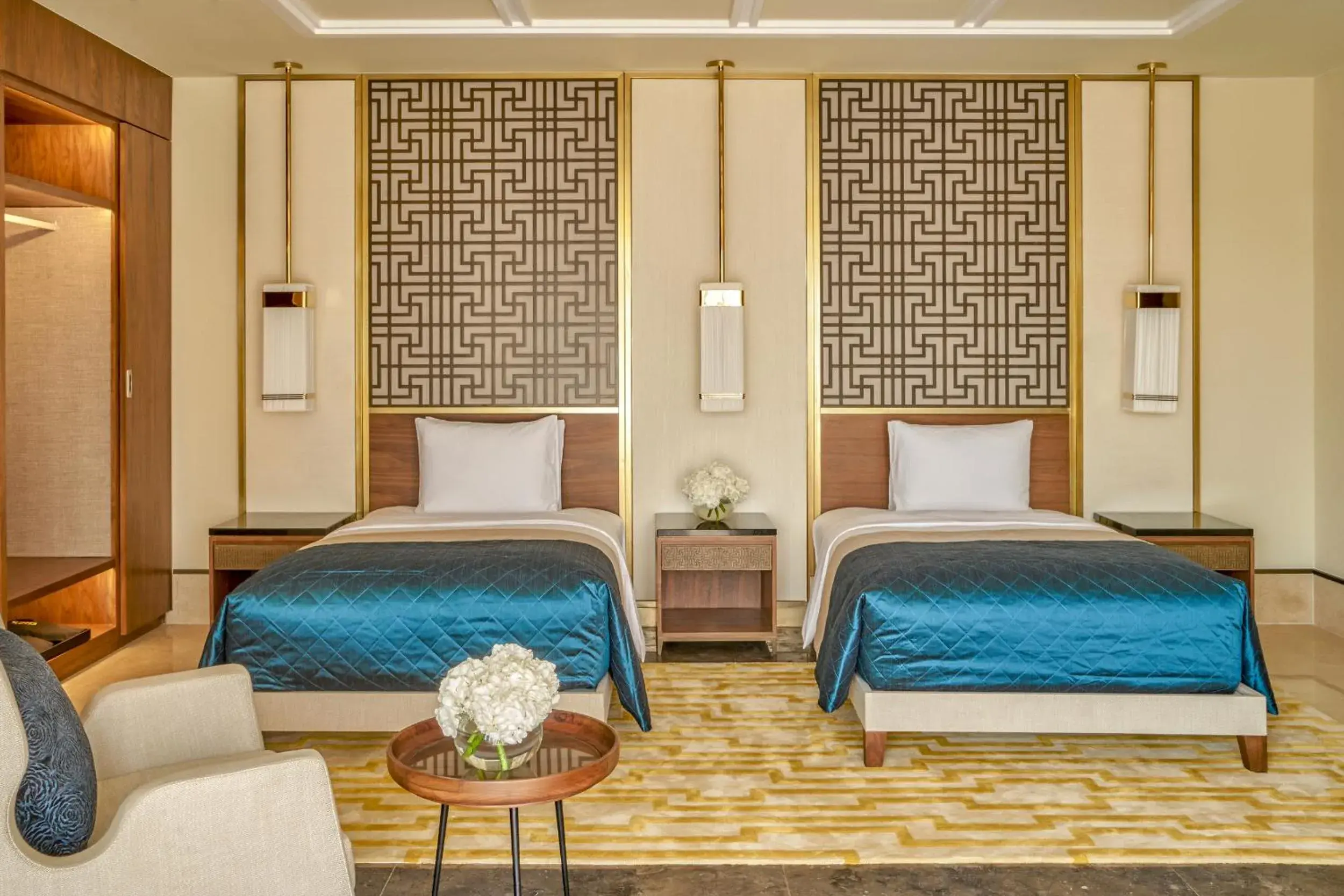 Bedroom, Bed in InterContinental Phu Quoc Long Beach Resort, an IHG Hotel