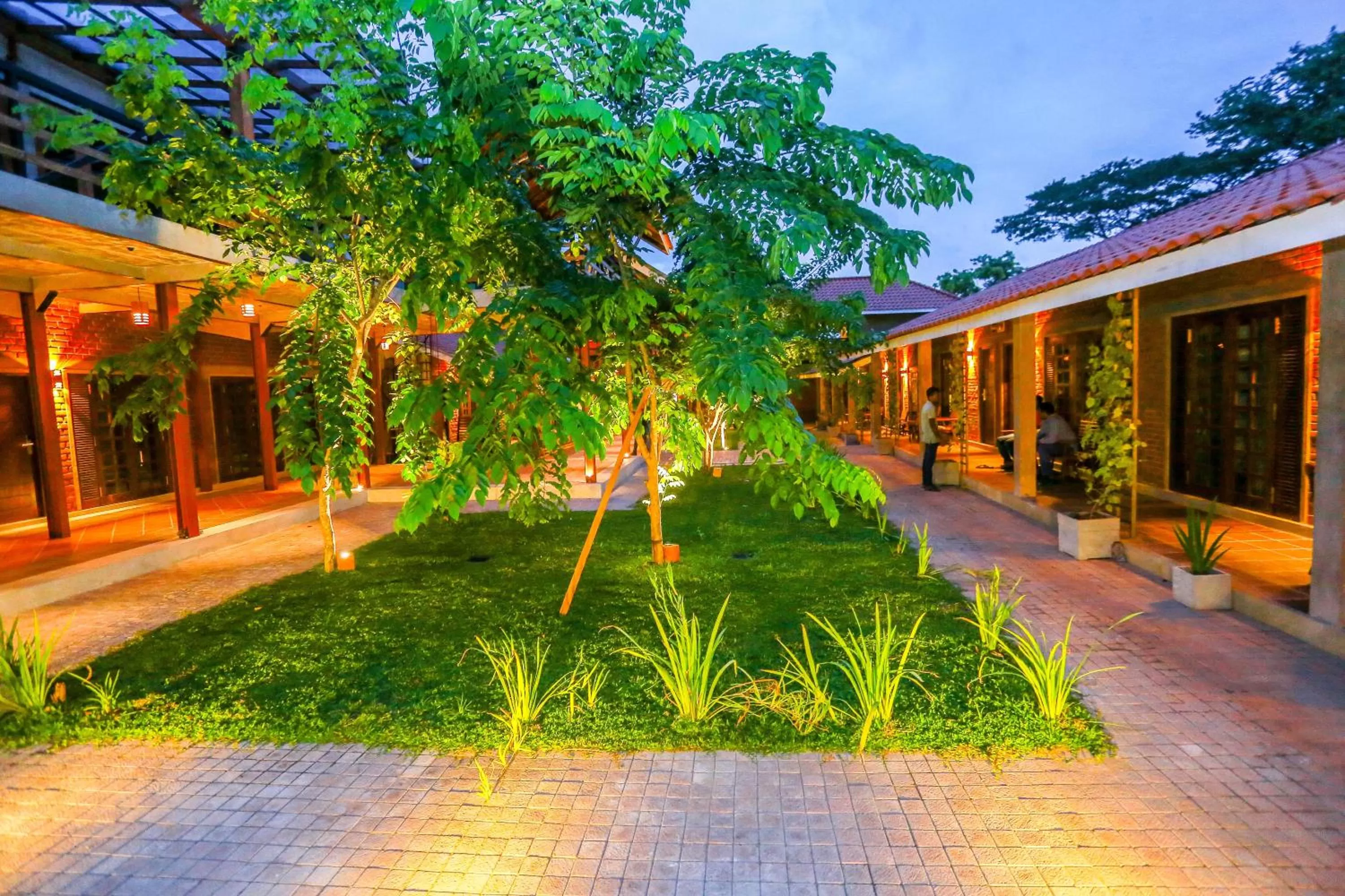 Facade/entrance in Olinia Airport Hotel