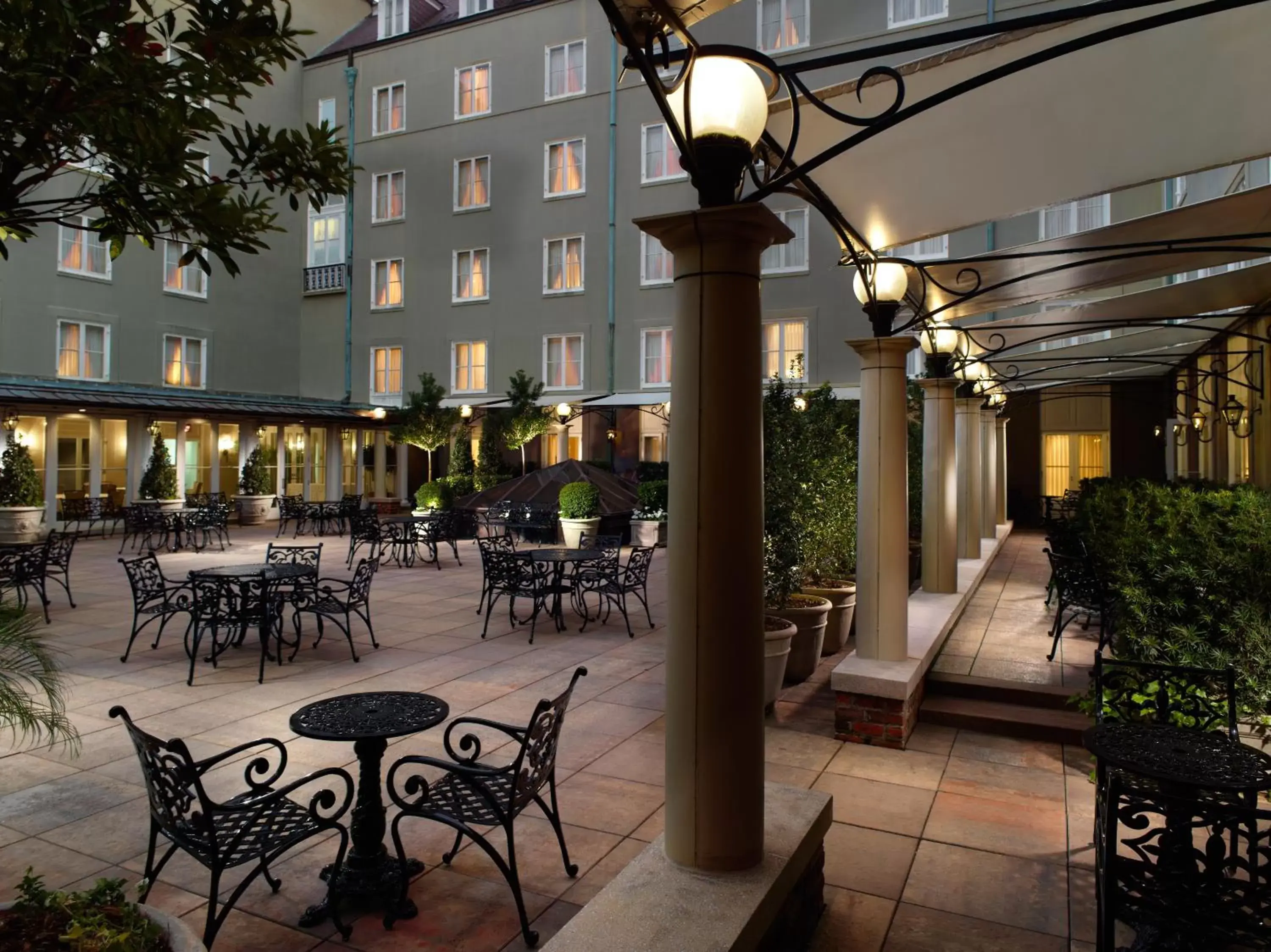 Property building, Restaurant/Places to Eat in Omni Royal Orleans Hotel