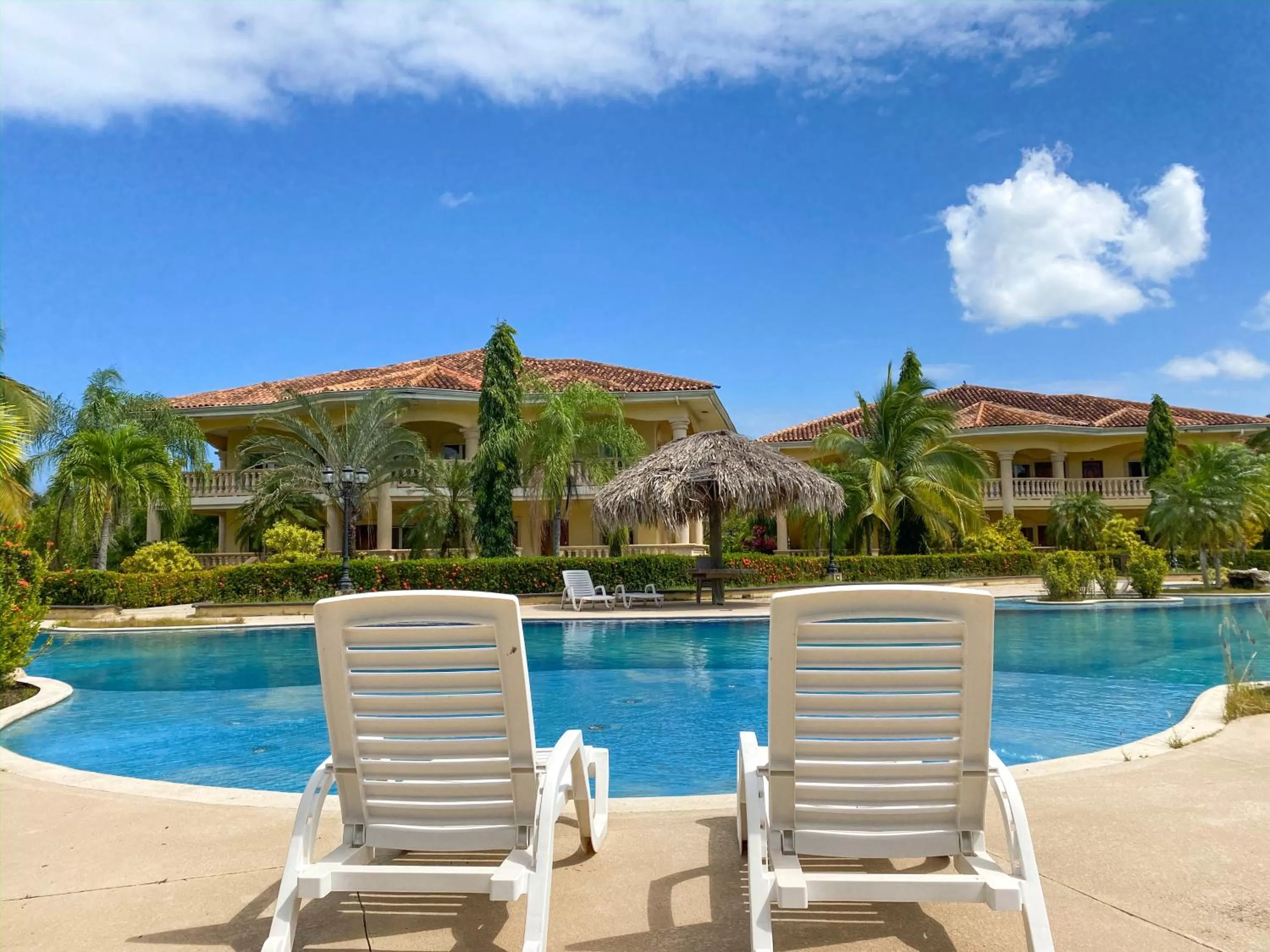 Swimming Pool in La Ensenada Beach Resort