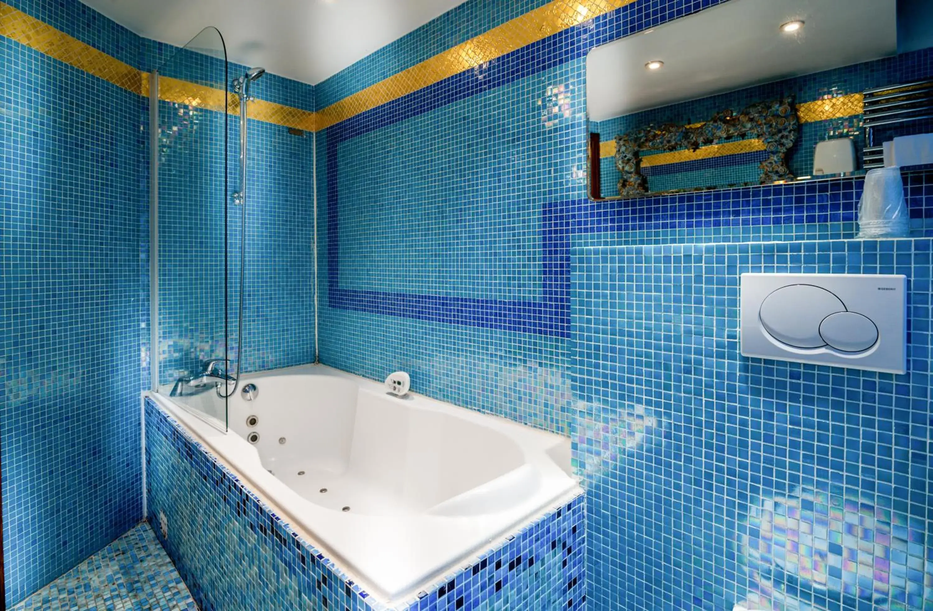 Bathroom in Grand Hôtel du Bel Air
