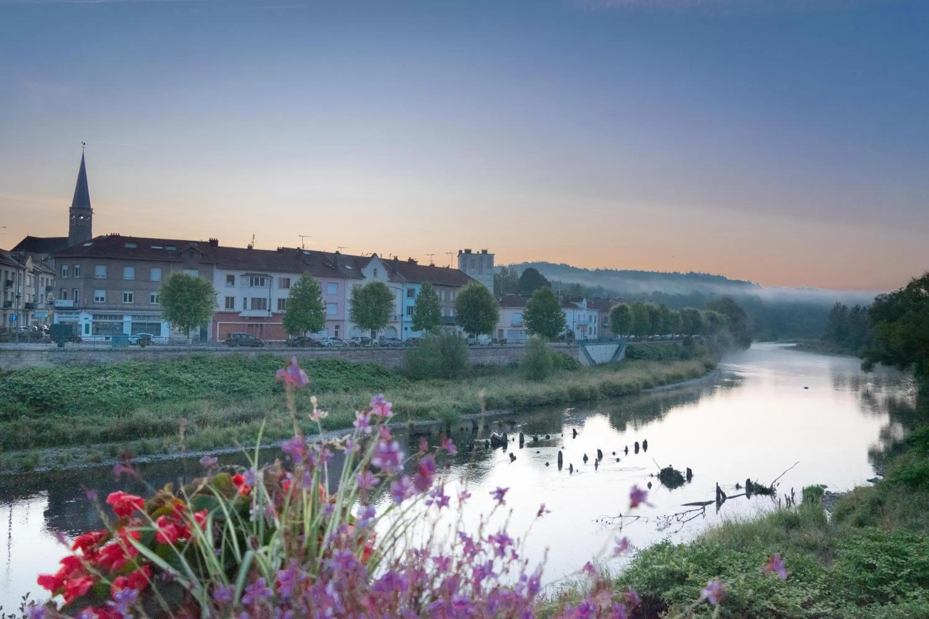 Neighbourhood in La Fée Maison