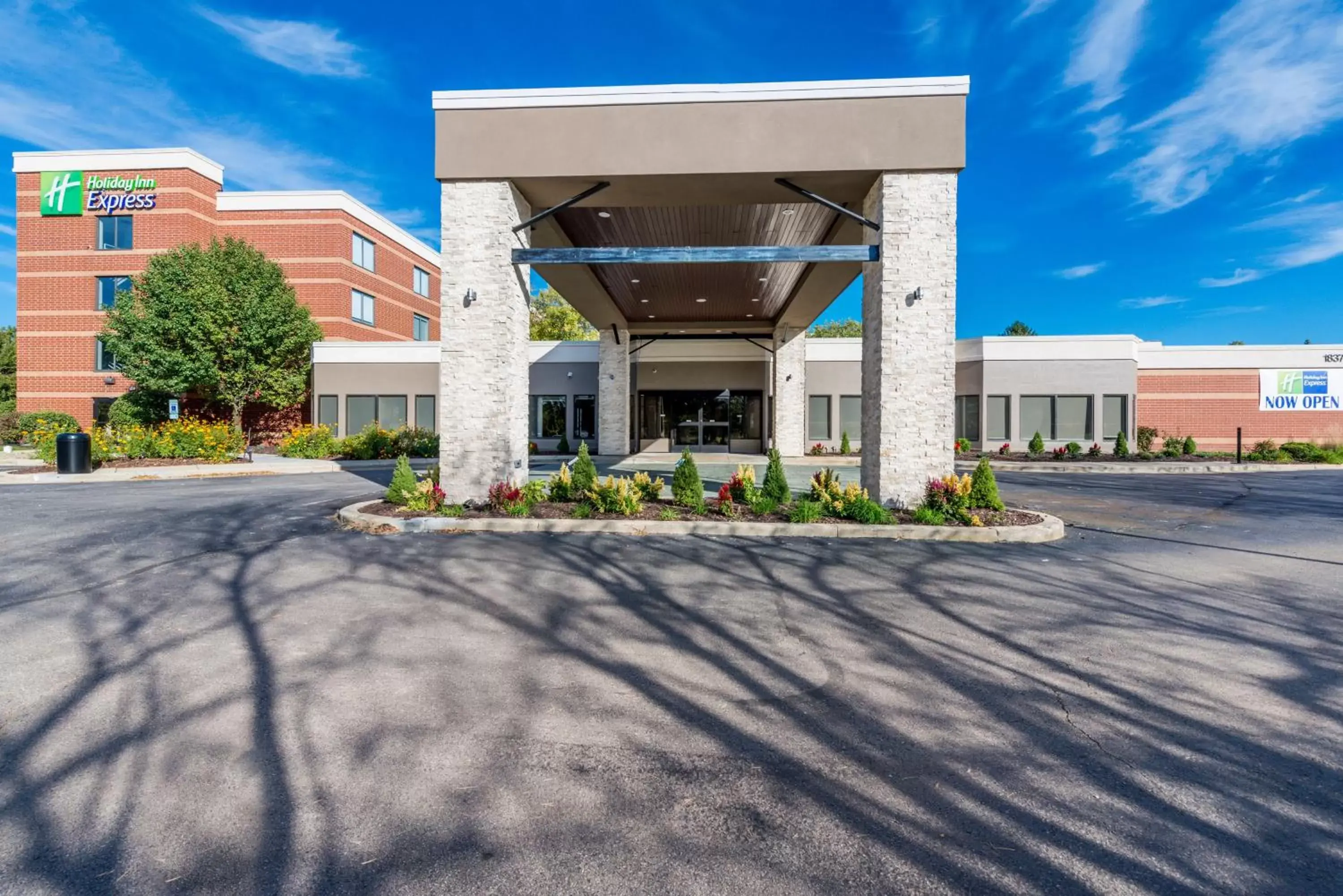 Property Building in Holiday Inn Express Naperville, an IHG Hotel