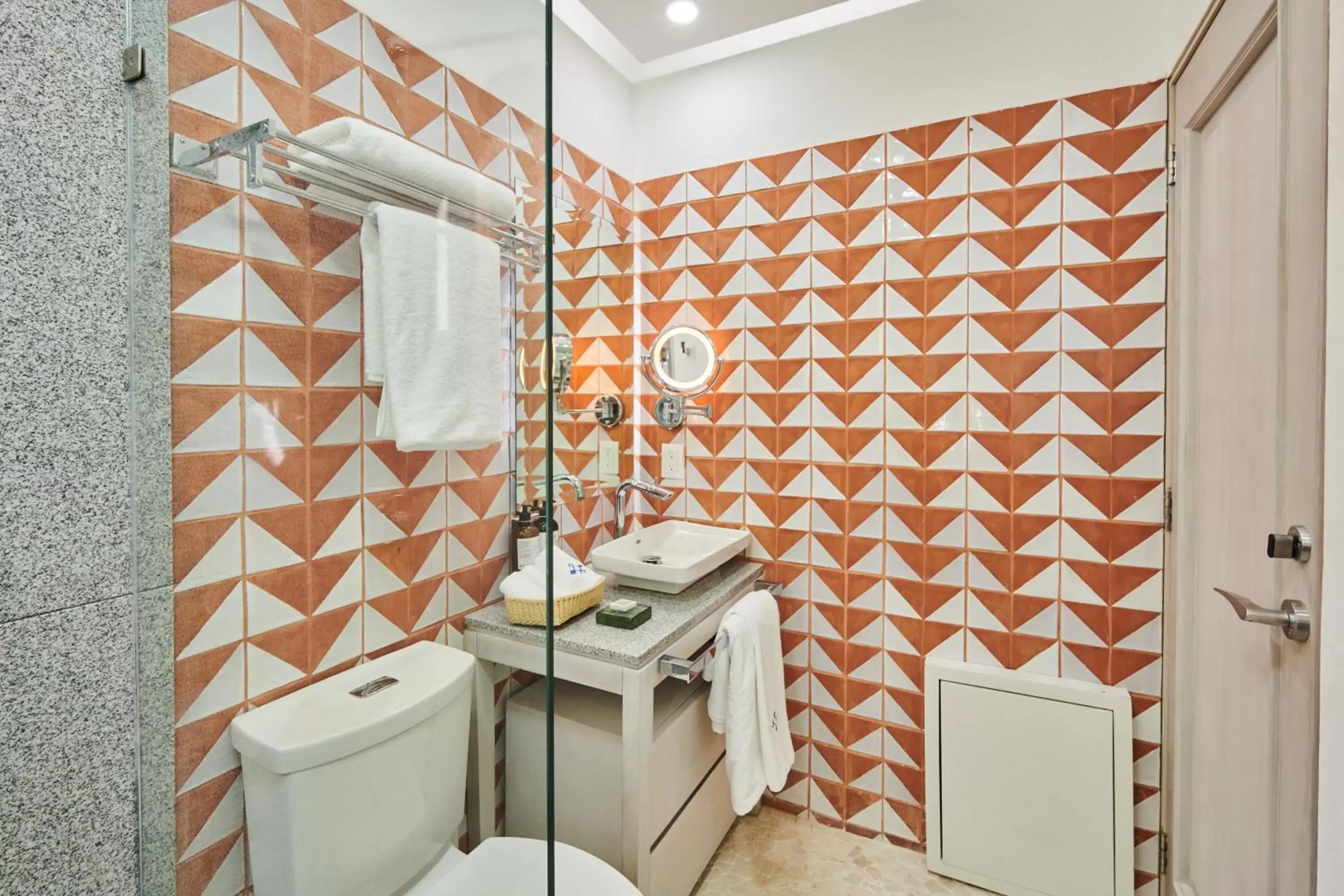 Bathroom in Hotel Luxury Patio Azul