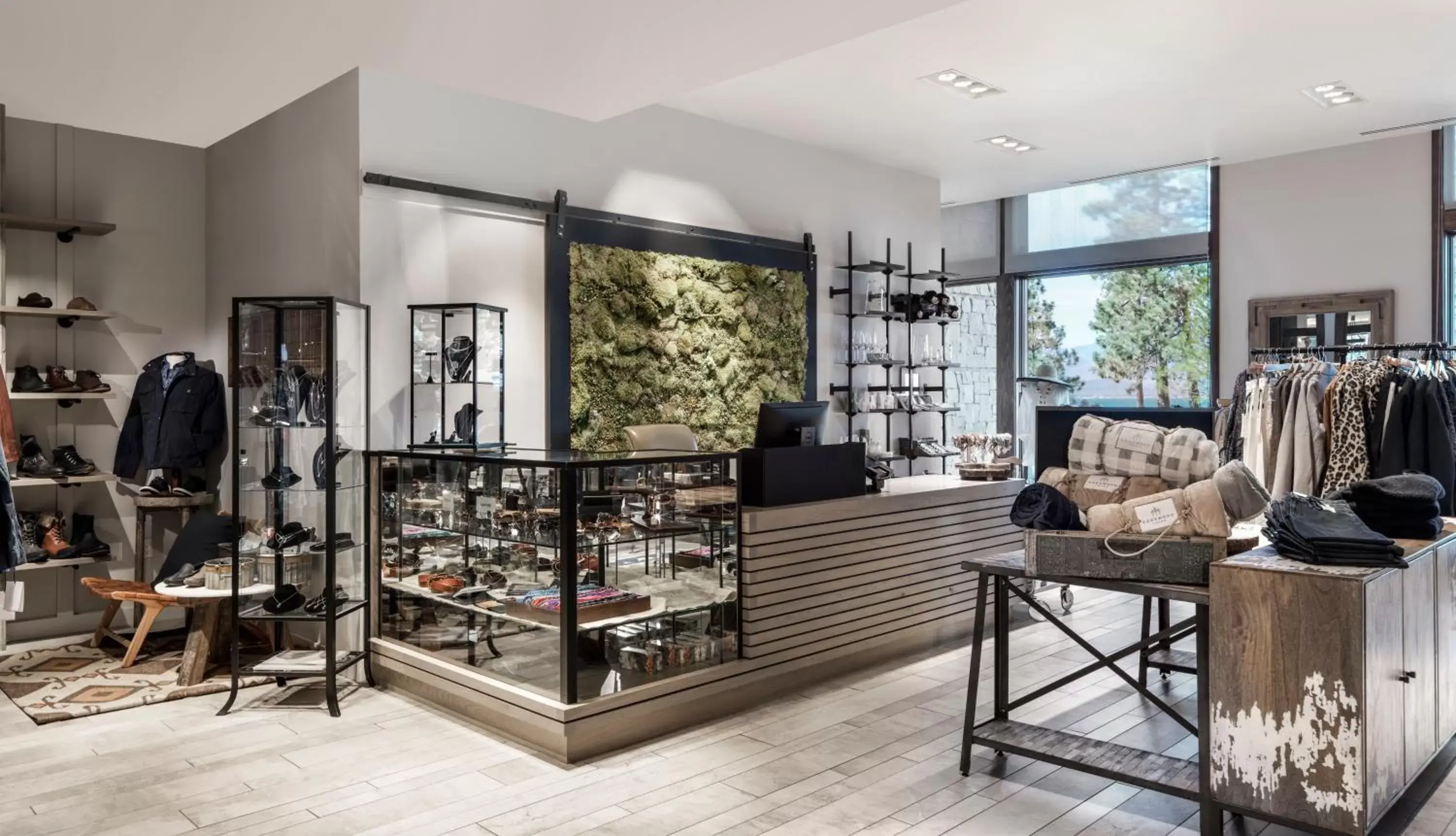 On-site shops in Edgewood Tahoe Resort