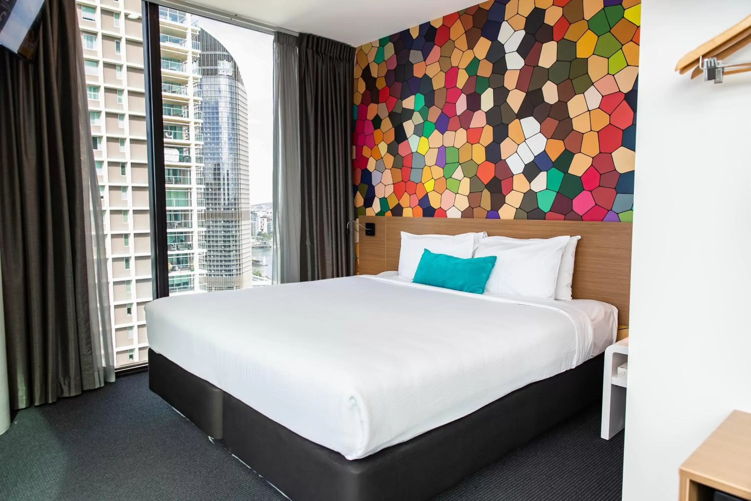 Bed in ibis Styles Brisbane Elizabeth Street