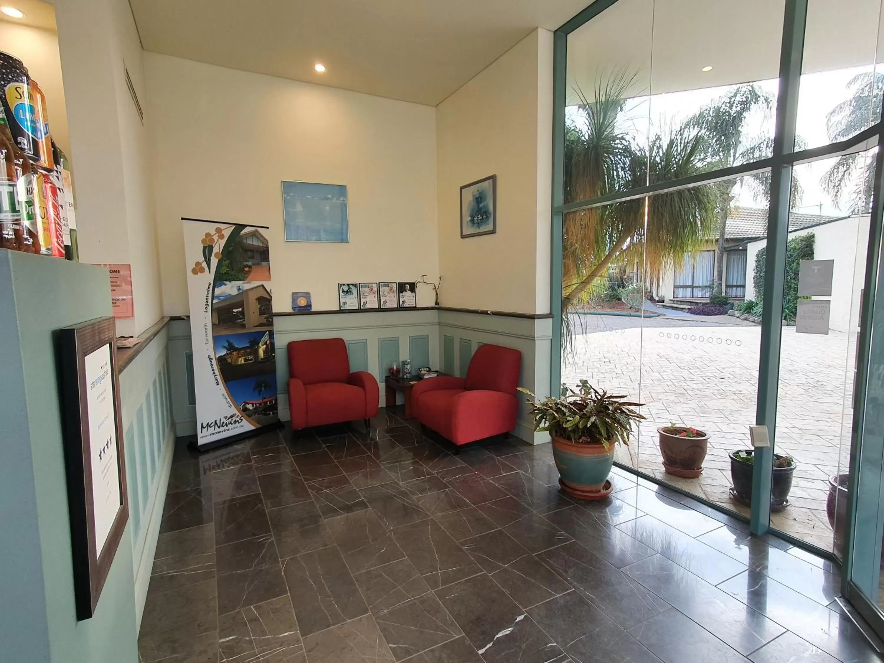 Lobby or reception in The Aston Motel Tamworth Lobby or reception in The Aston Motel Tamworth