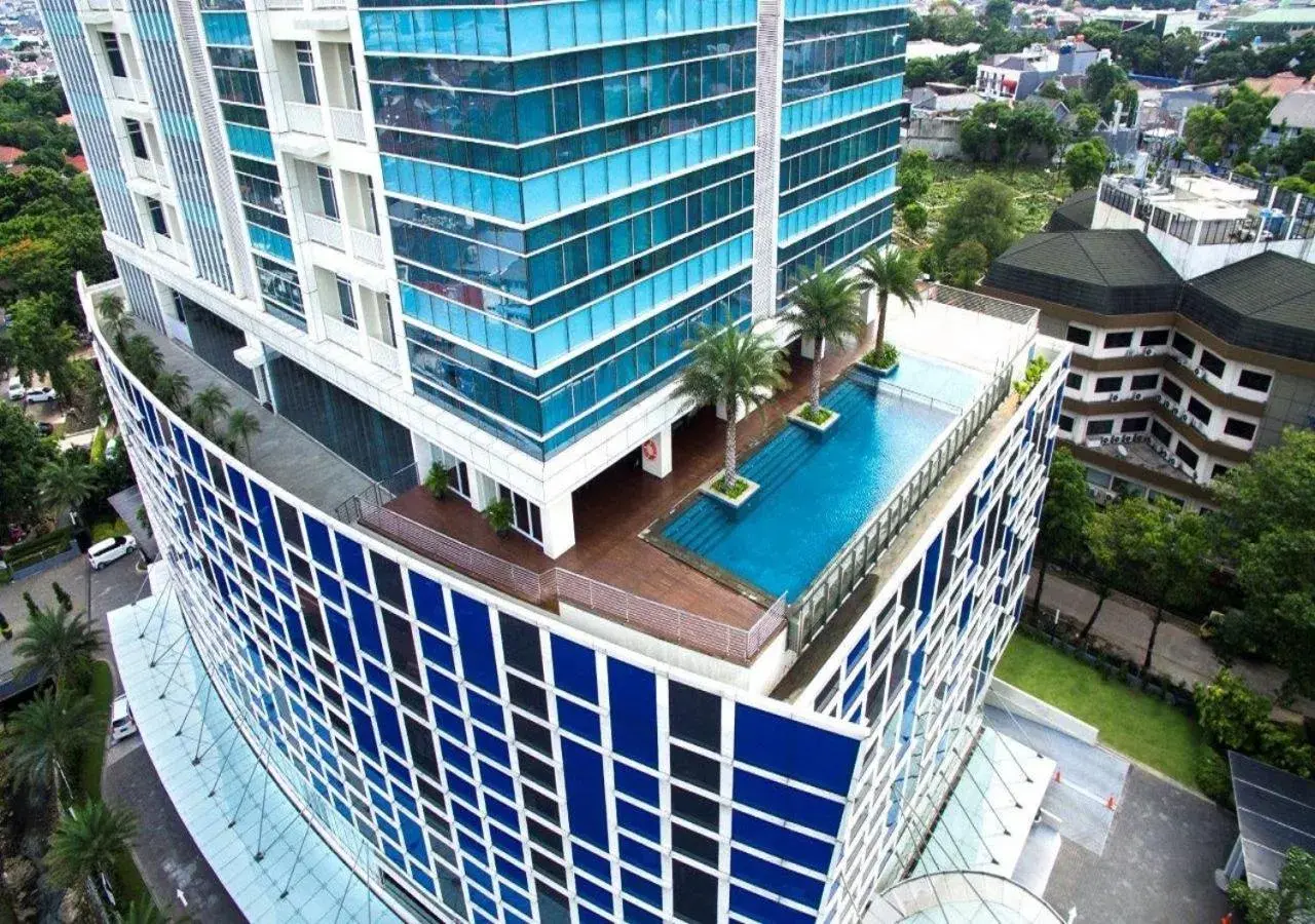 Bird's eye view, Pool View in Oakwood Suites La Maison Jakarta