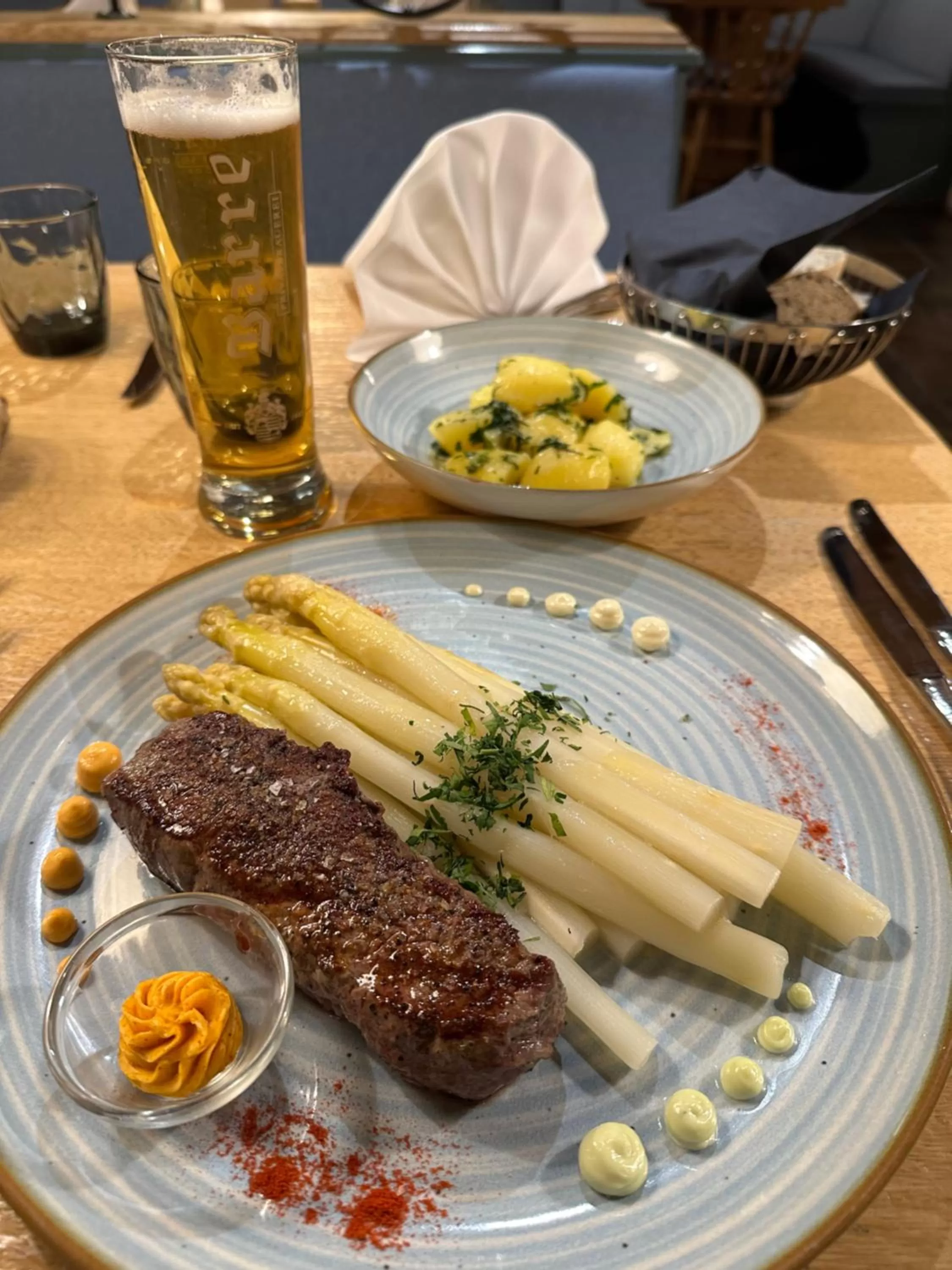 Restaurant/places to eat in Hotel Wittekindsquelle