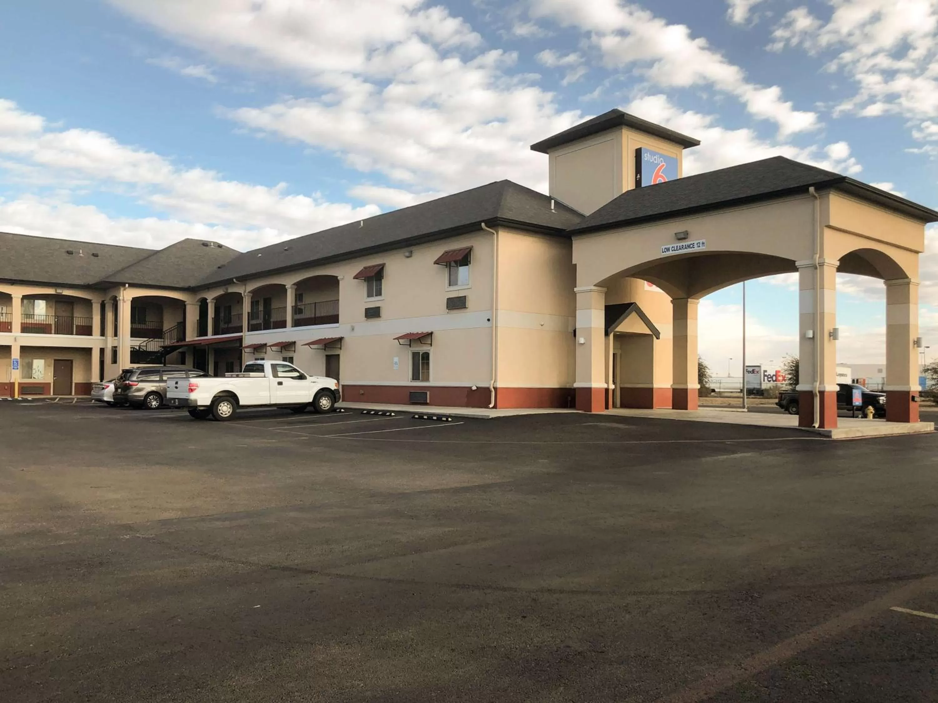 Property building in Studio 6 Odessa, Tx