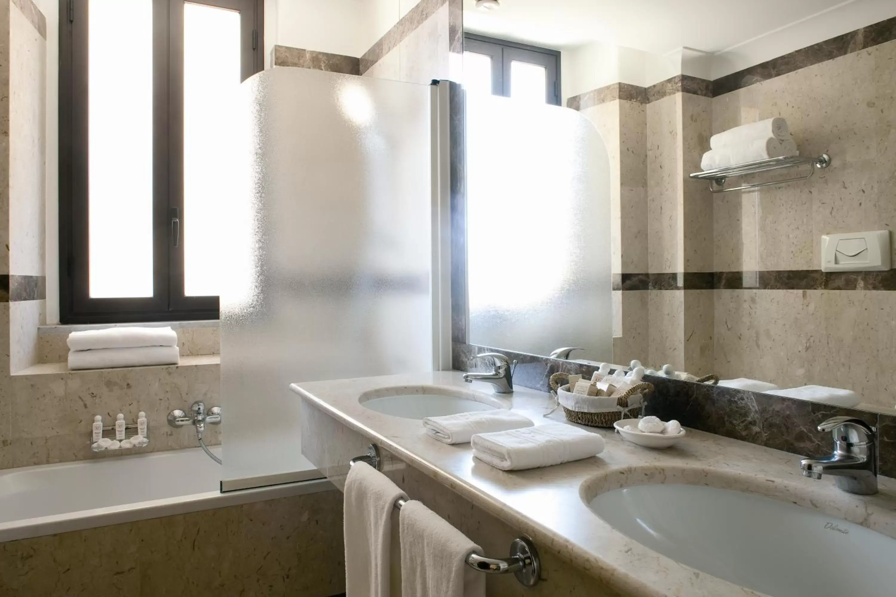 Bathroom in Katane Palace Hotel