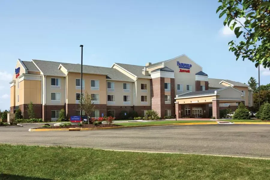 Property Building in Fairfield Inn & Suites by Marriott Weirton