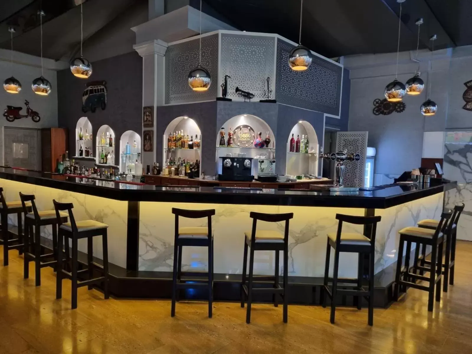 Lounge or bar in El Oumnia Puerto & Spa Lounge or bar in El Oumnia Puerto & Spa