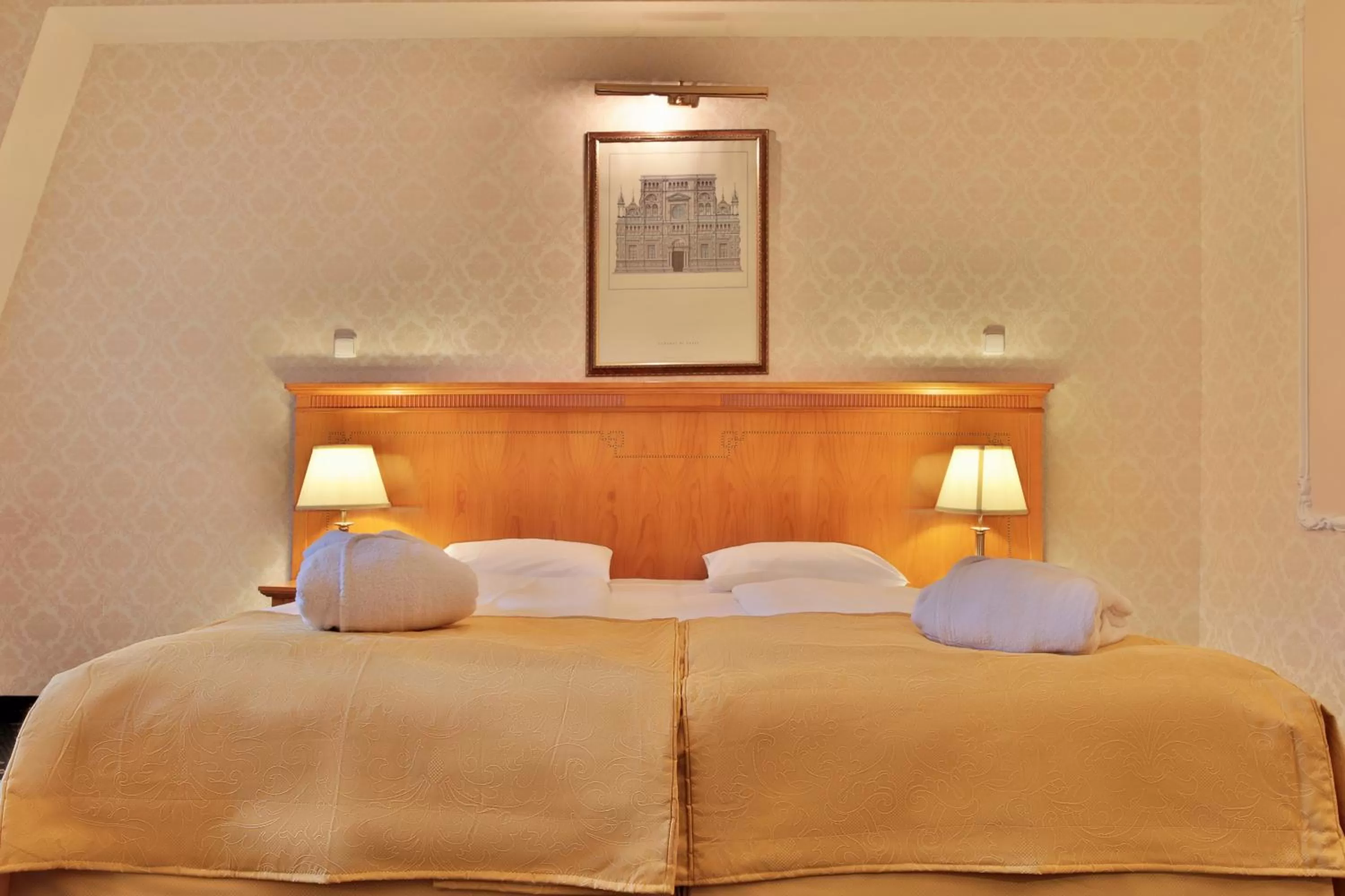 Bedroom, Bed in Belvedere Wellness Hotel