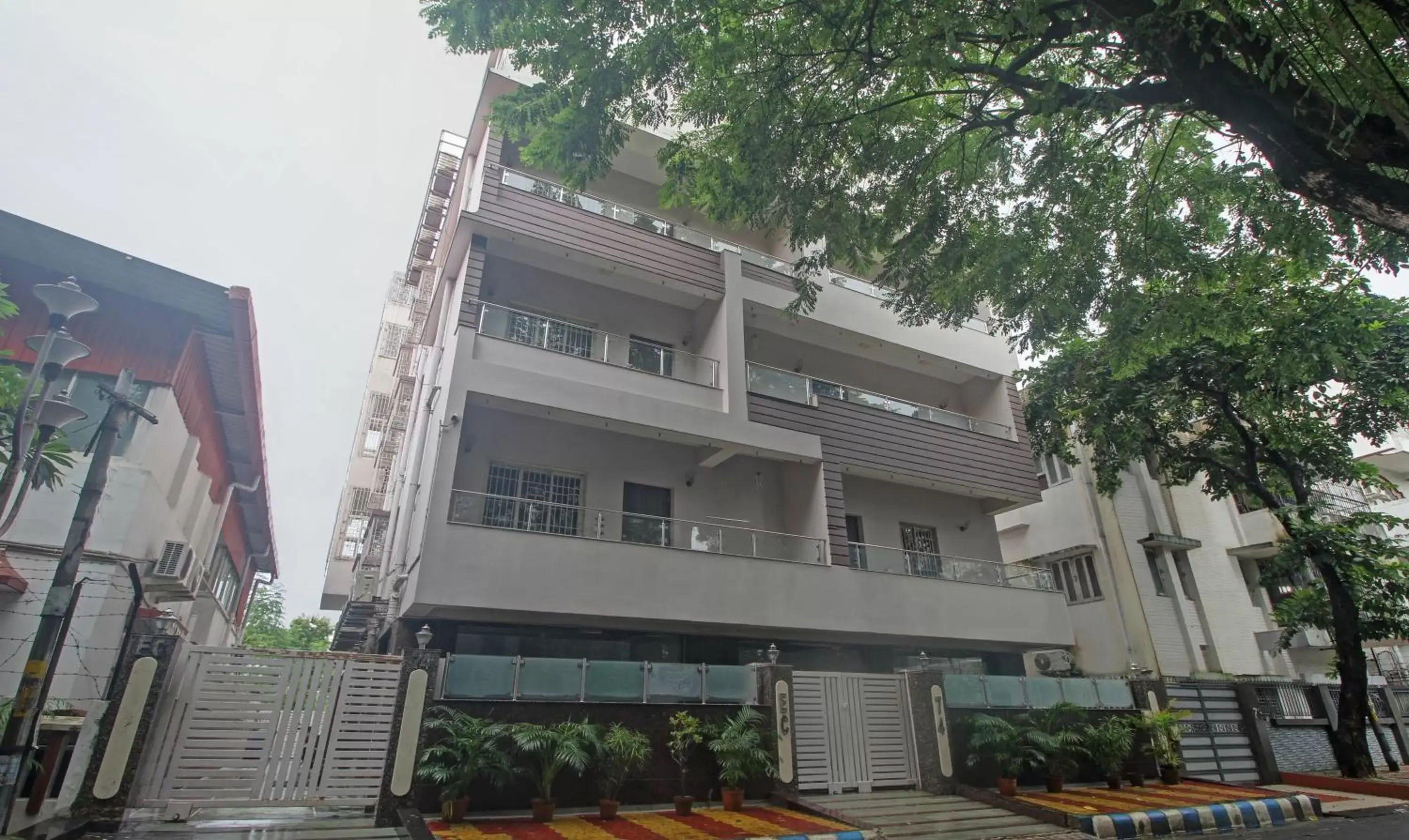 Property building in Treebo Sreema Saltlake Near City Centre Mall Property building in Treebo Sreema Saltlake Near City Centre Mall