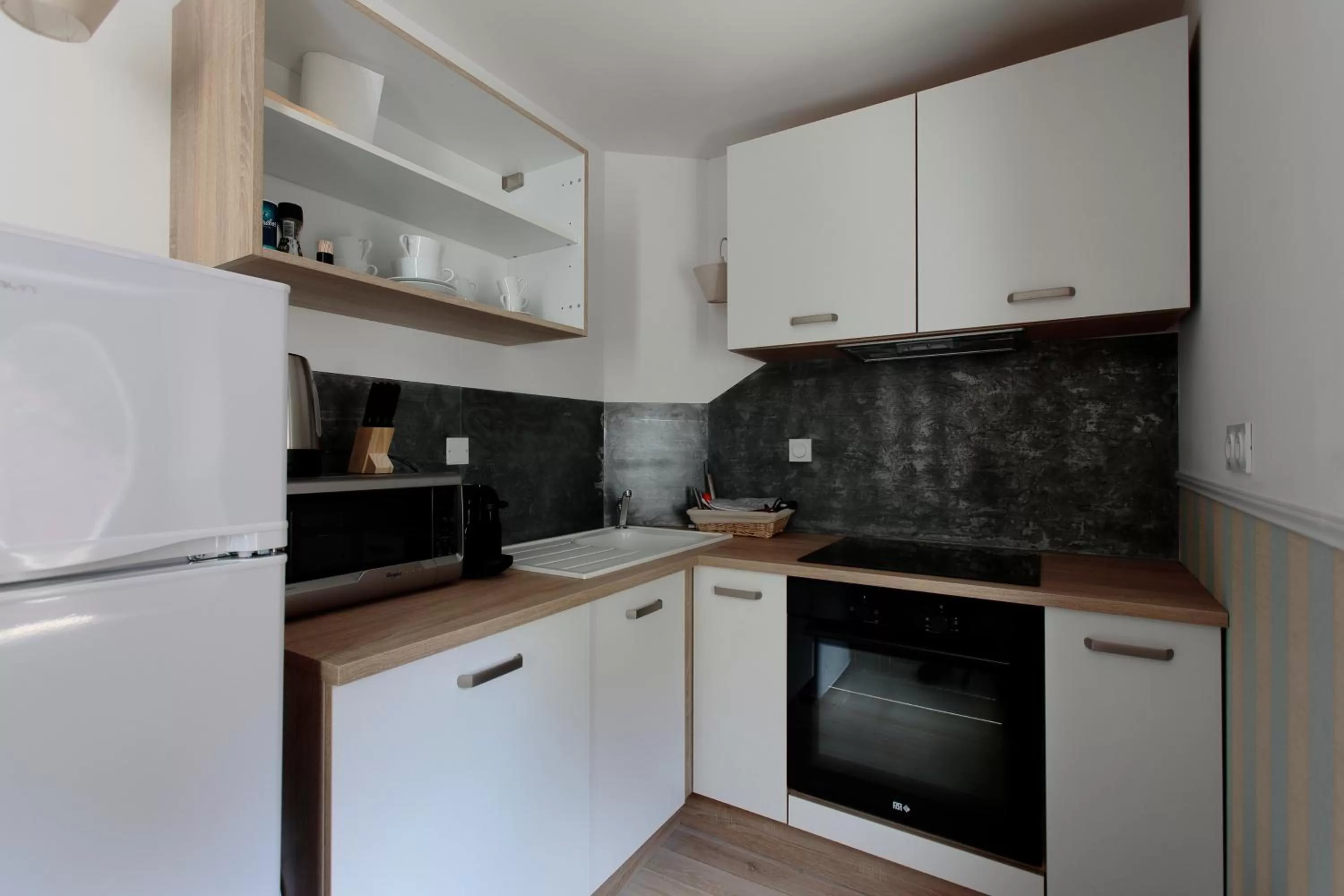 Kitchen or kitchenette in Hotel Saint Georges