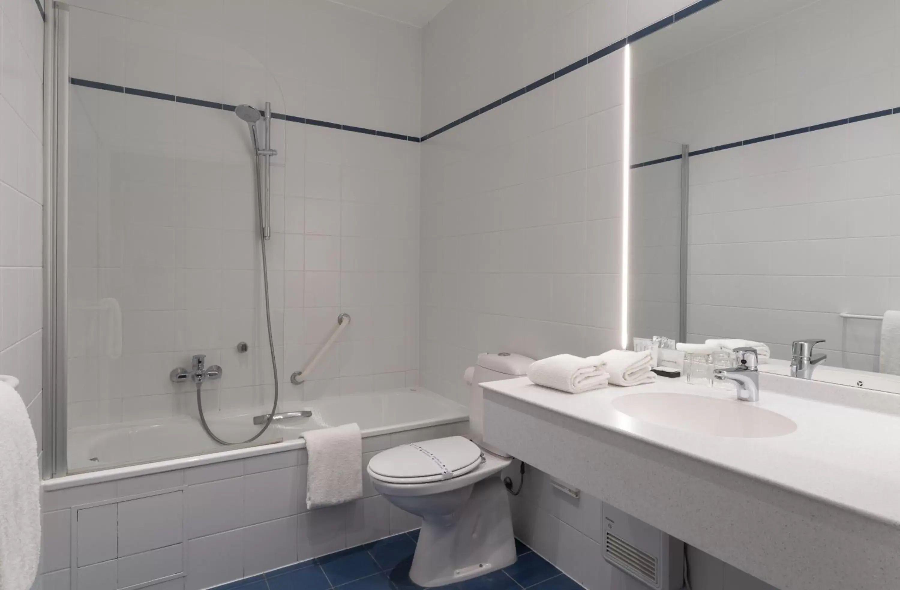 Bathroom in Rosenburg Hotel Brugge